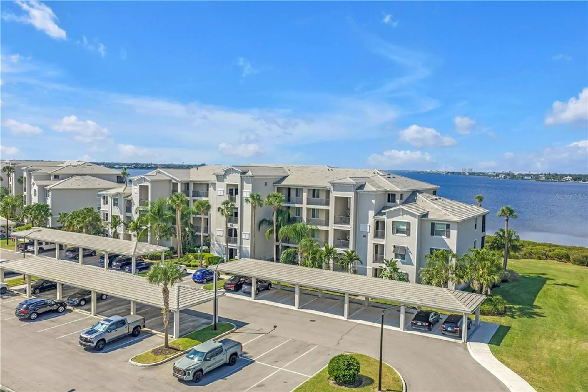 Property Slideshow image 42 of 59 | 1030 tidewater shores loop 406, Bradenton, FL, 34208
