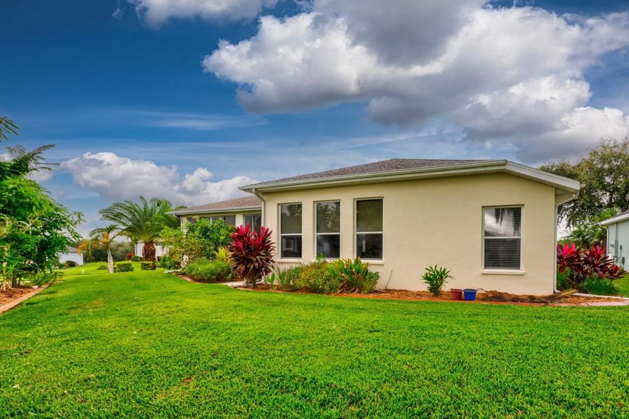 Property Slideshow image 21 of 24 | 5839 woodland moss way, Leesburg, FL, 34748