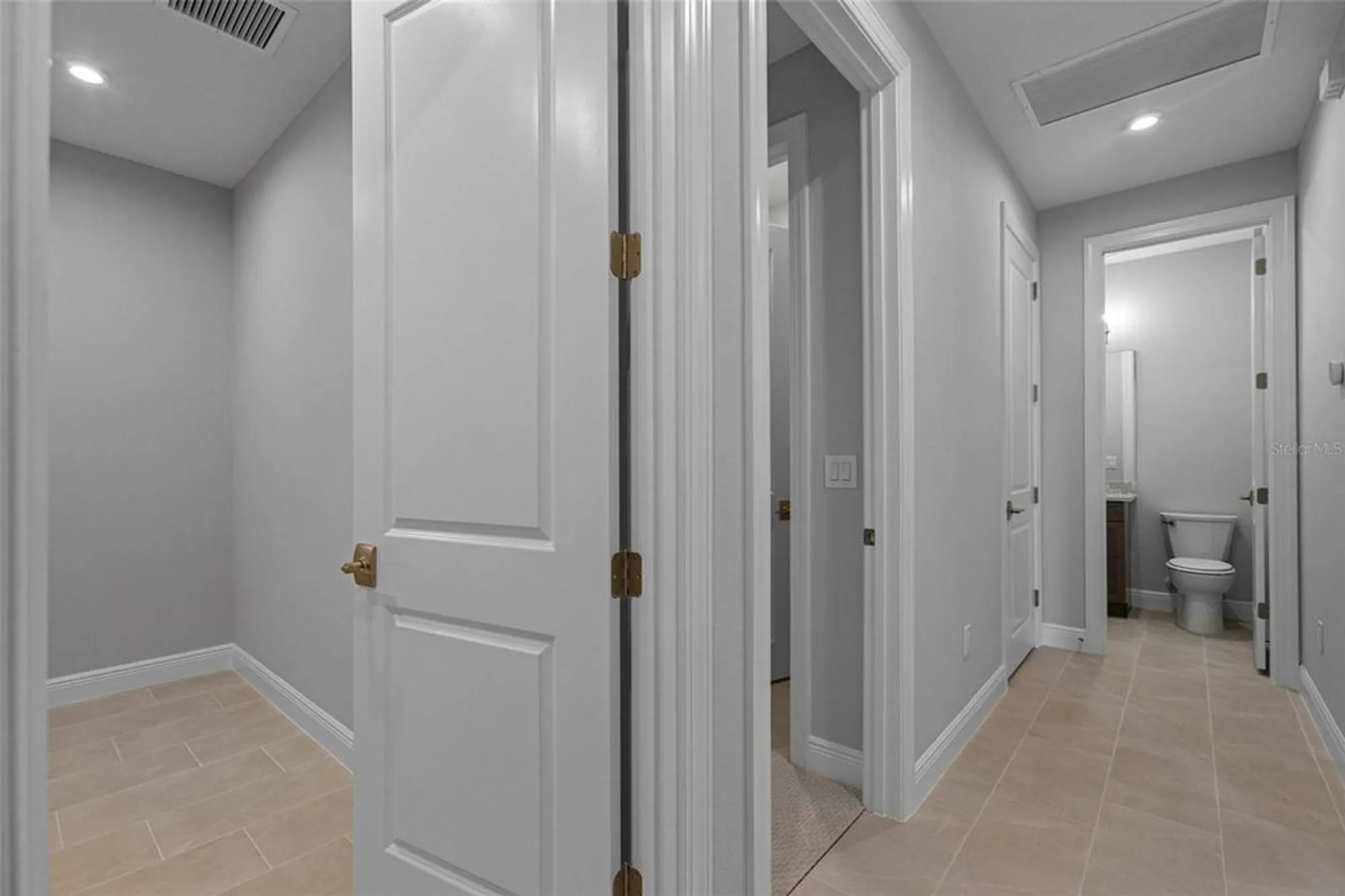 Property Slideshow image 22 of 41 | 14443 coastal woodland ln, Parrish, FL, 34219