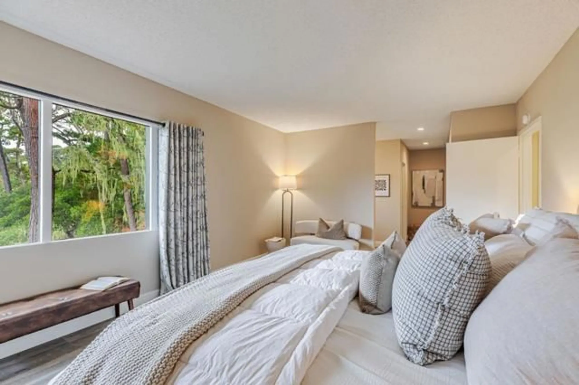 Property Slideshow image 33 of 49 | 31 del mesa carmel, Carmel, CA, 93923