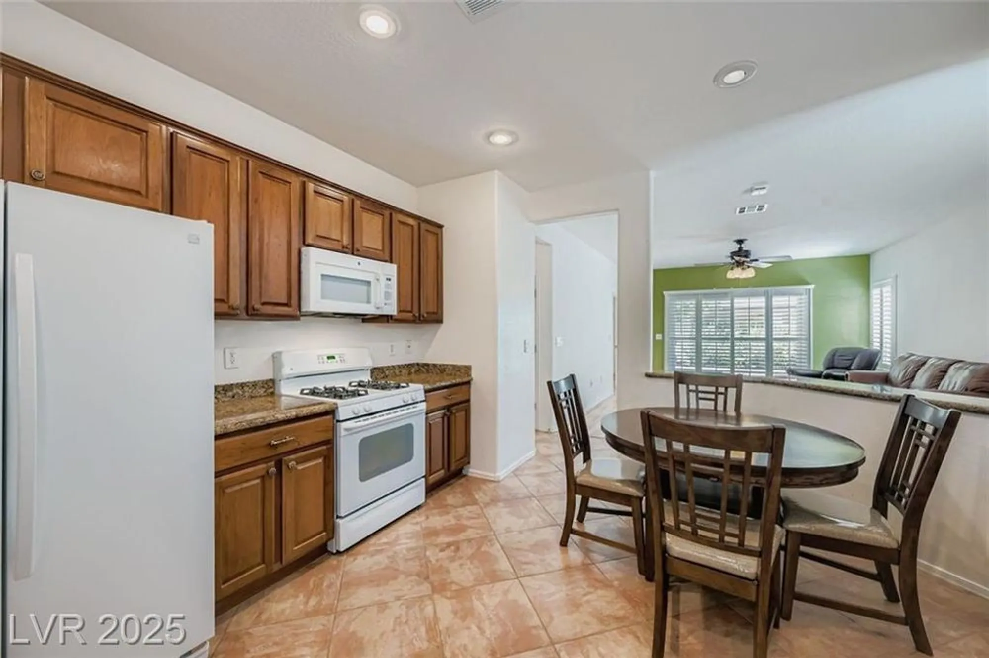 Property Slideshow image 11 of 45 | 7824 starthroat ct, North Las Vegas, NV, 89084