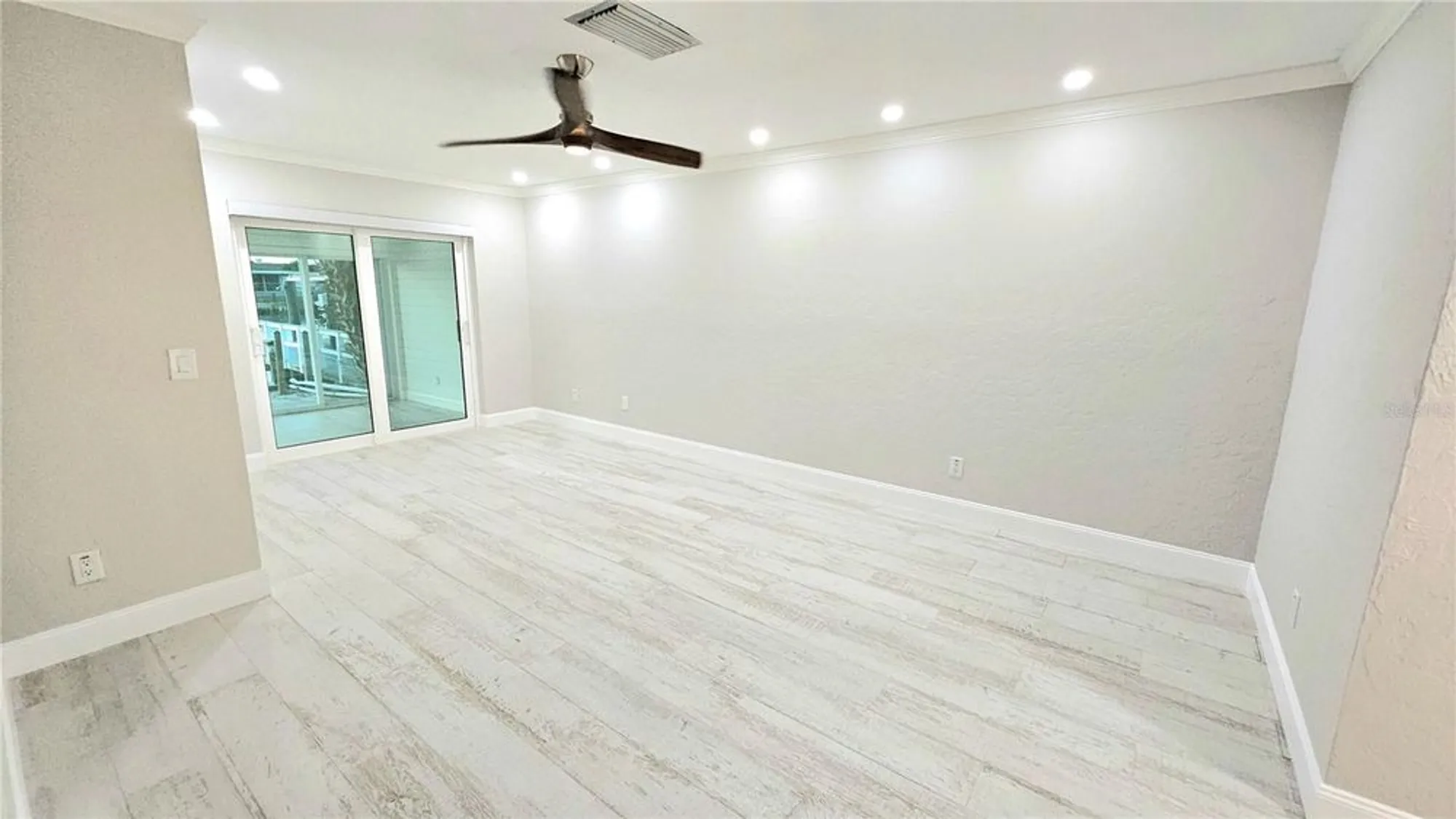 Property Slideshow image 15 of 43 | 517 boca ciega point blvd n, St Petersburg, FL, 33708