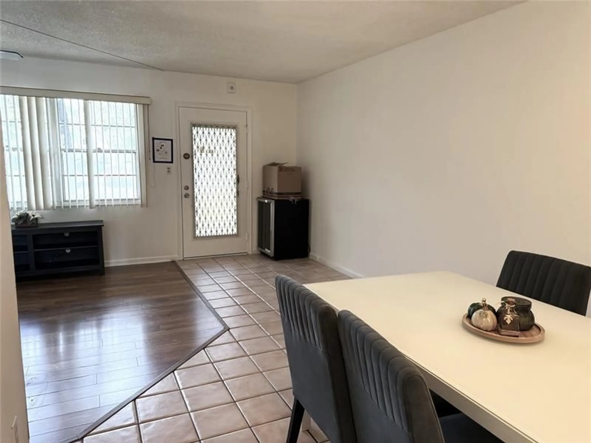 Property Slideshow image 8 of 24 | 1902 bermuda cir e1, Coconut Creek, FL, 33066