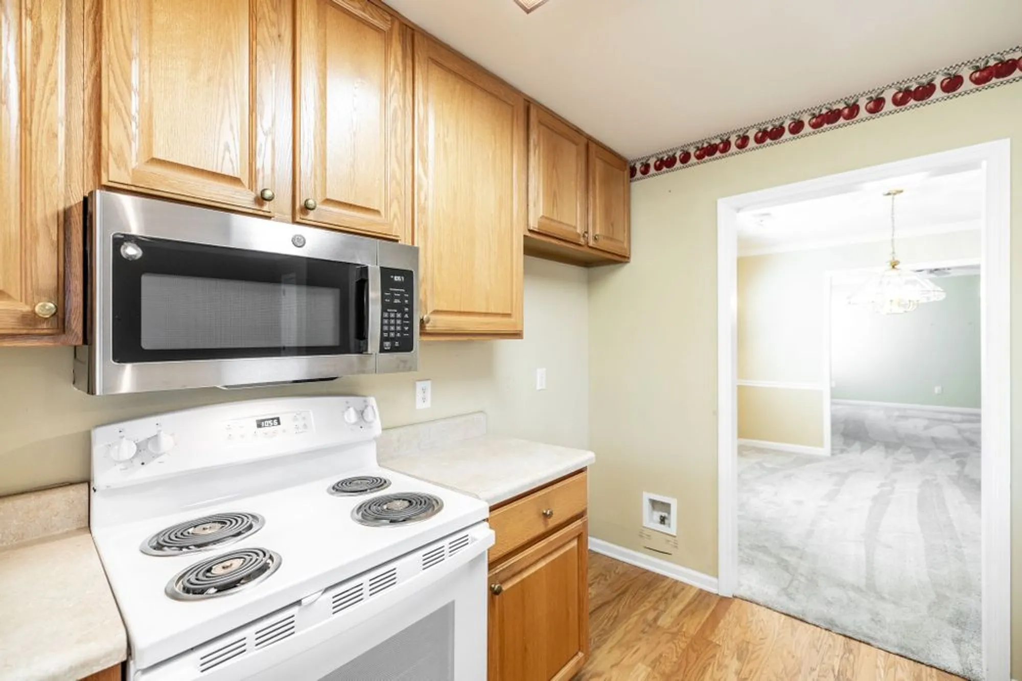 Property Slideshow image 31 of 54 | 115 newsom grn, Nashville, TN, 37221