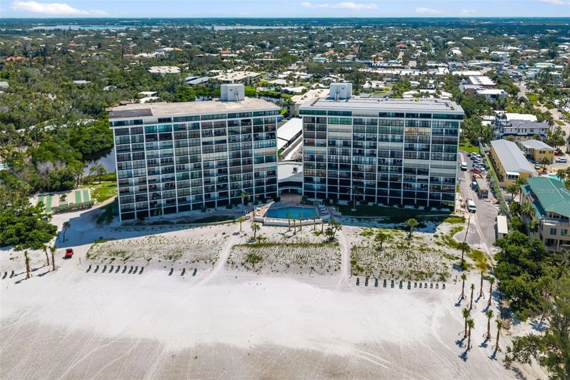 Property Slideshow image 5 of 69 | 19 whispering sands dr apt 302, Sarasota, FL, 34242