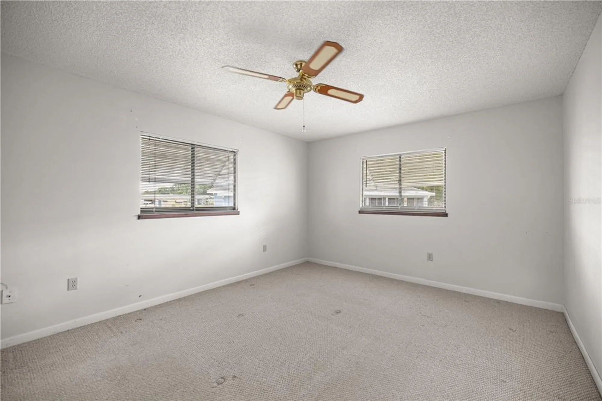Property Slideshow image 16 of 31 | 9230 sw 101st ln, Ocala, FL, 34481