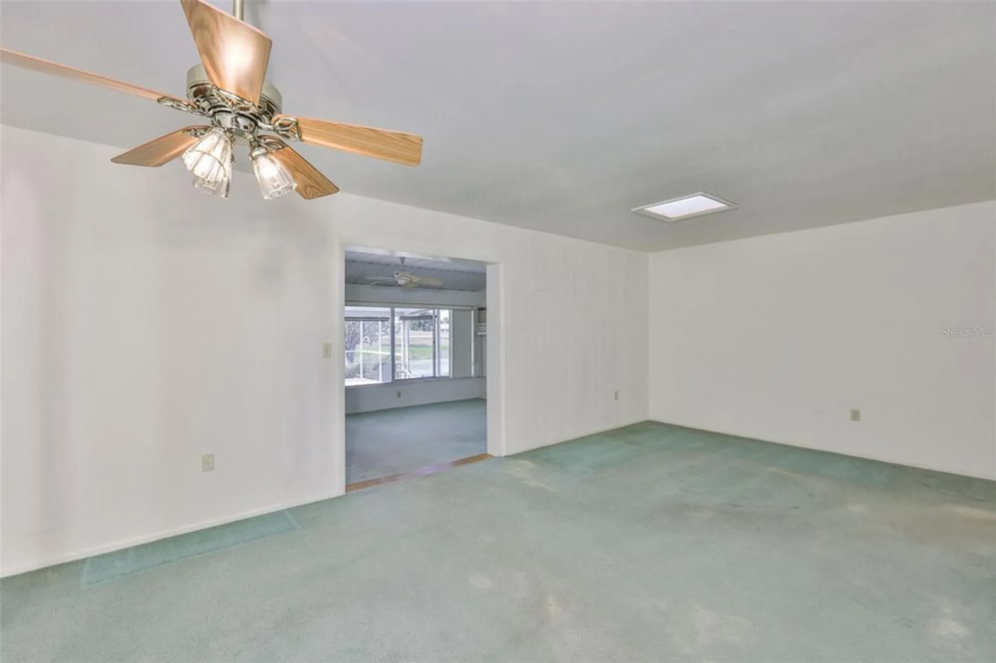 Property Slideshow image 14 of 63 | 1502 desert hills dr, Sun City Center, FL, 33573