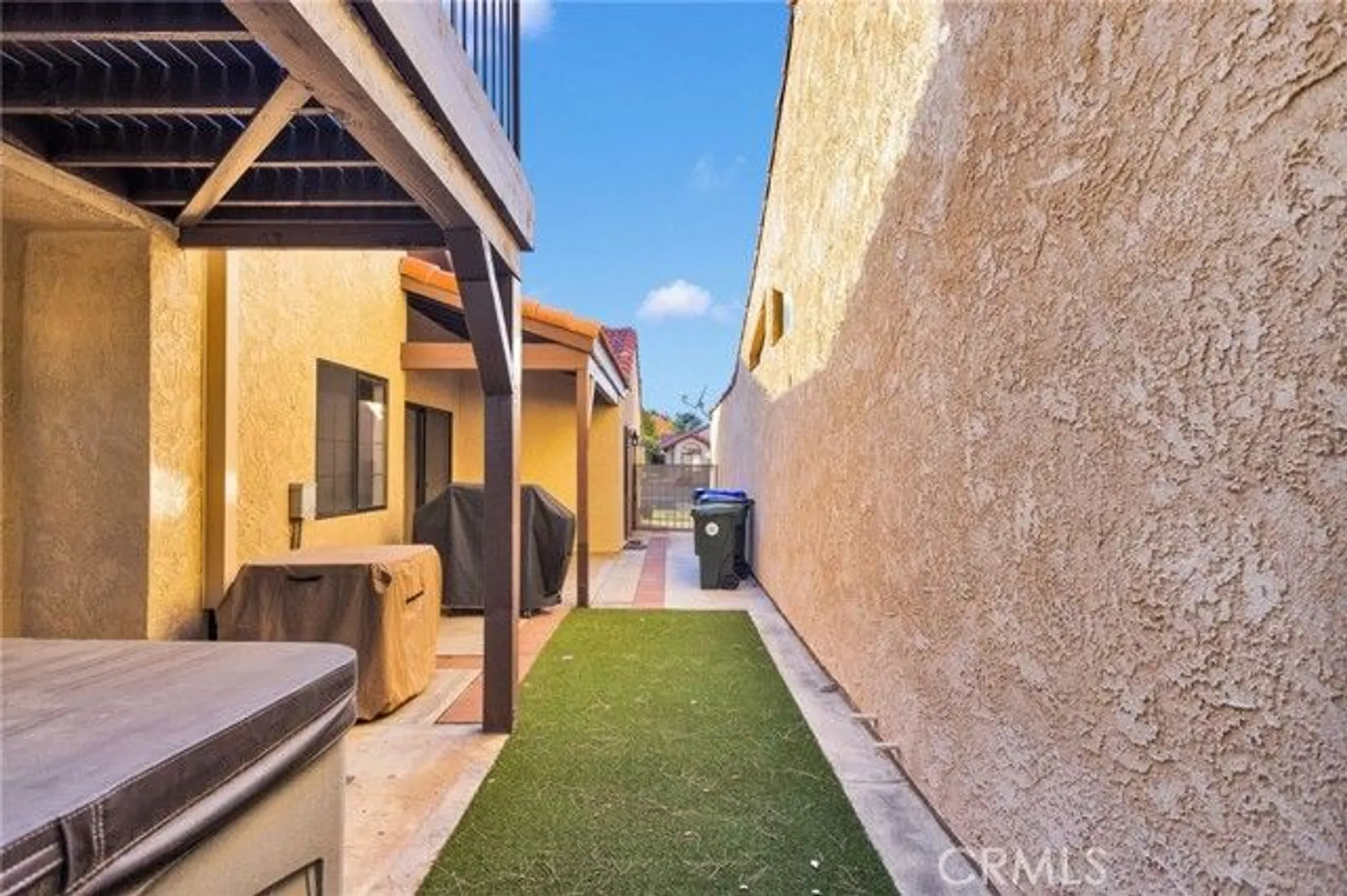 Property Slideshow image 40 of 50 | 11659 pepper ln, Apple Valley, CA, 92308