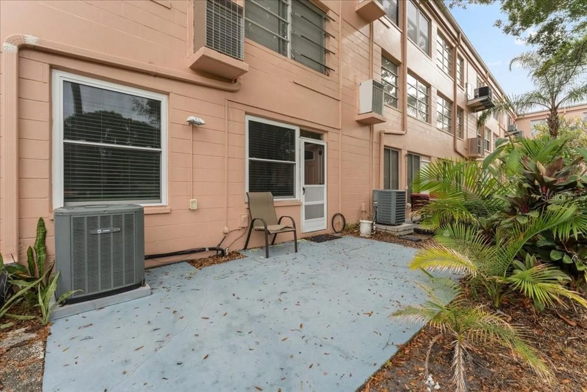 Property Slideshow image 35 of 44 | 2457 ecuadorian way 27, Clearwater, FL, 33763