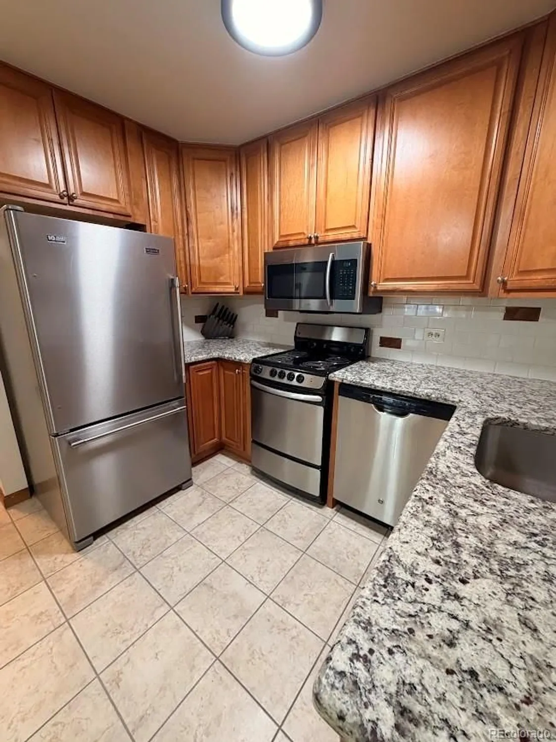 Property Slideshow image 8 of 24 | 710 s clinton st apt 7a, Denver, CO, 80247