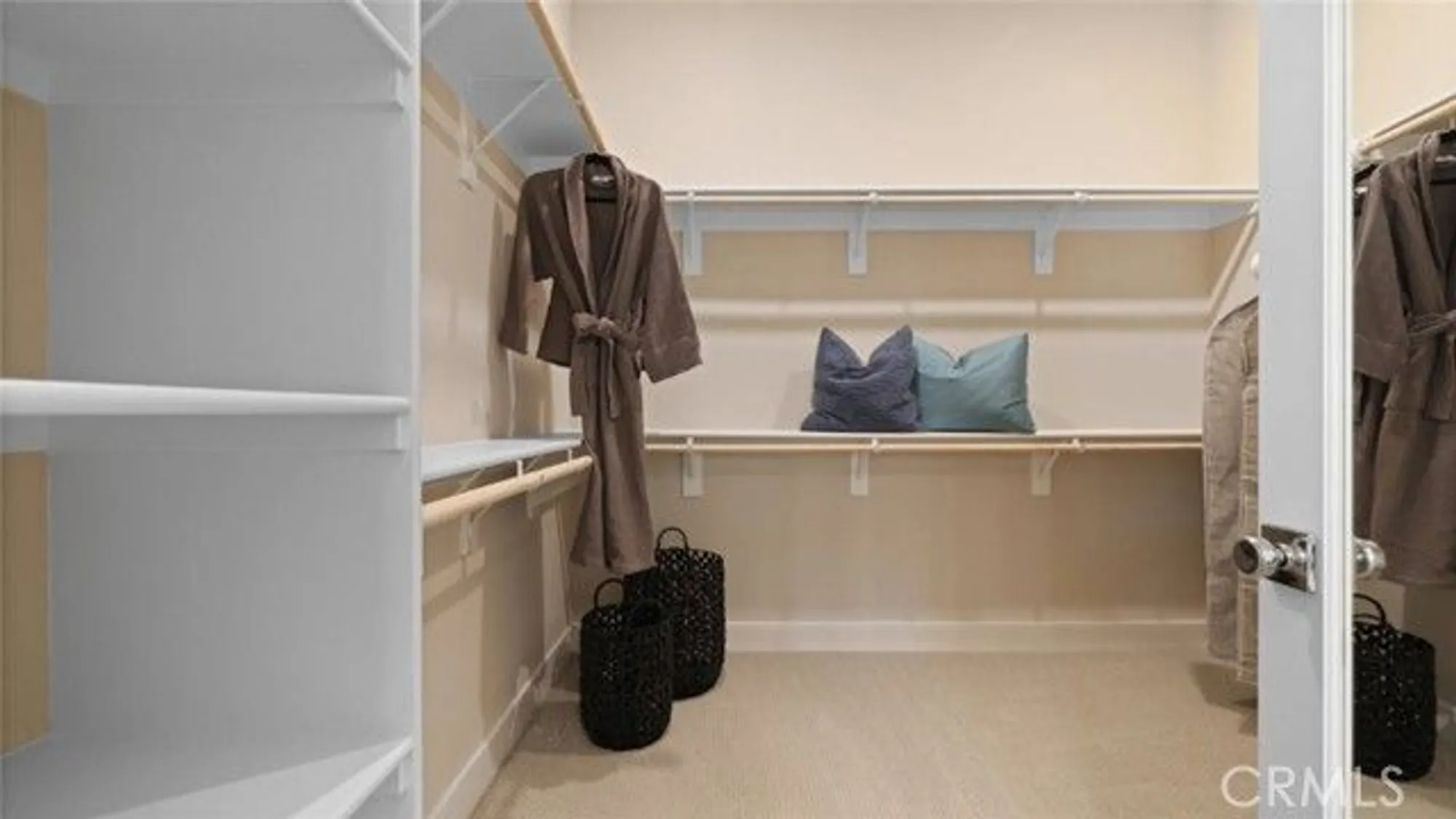 Property Slideshow image 17 of 31 | 29610 paseo capilla, Valencia, CA, 91354