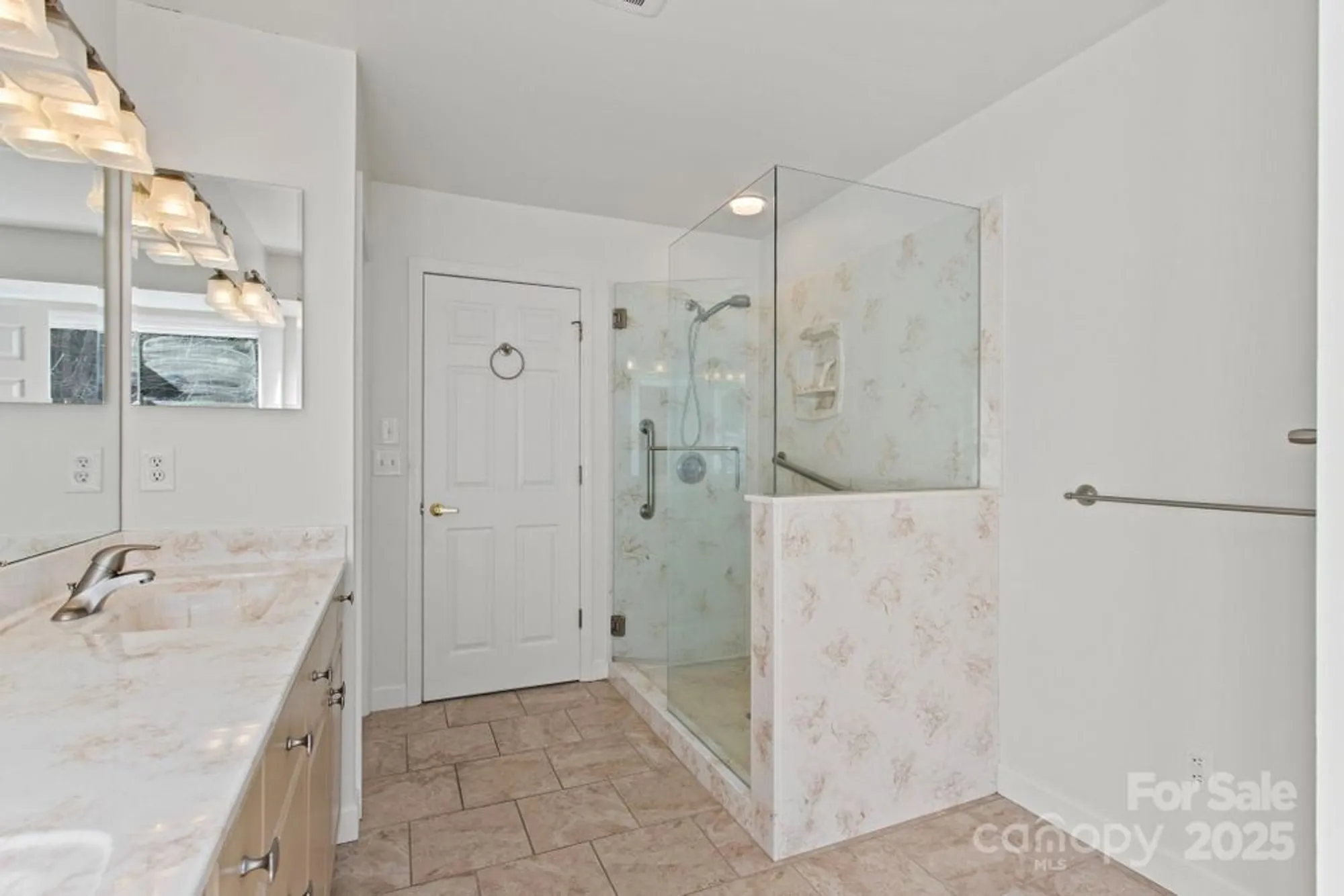 Property Slideshow image 24 of 42 | 514 cobblestone ln 45, Flat Rock, NC, 28731