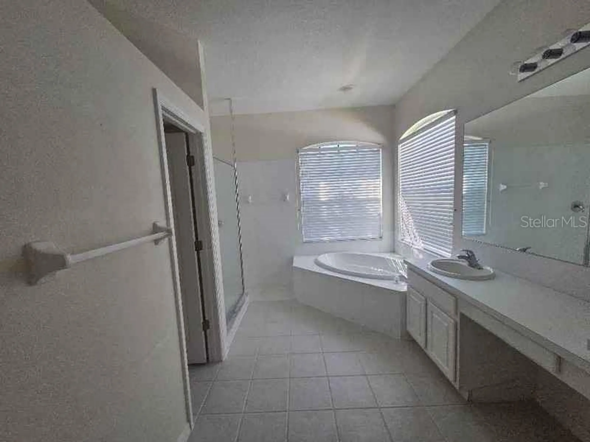 Property Slideshow image 10 of 16 | 18518 gentle breeze ct, Hudson, FL, 34667