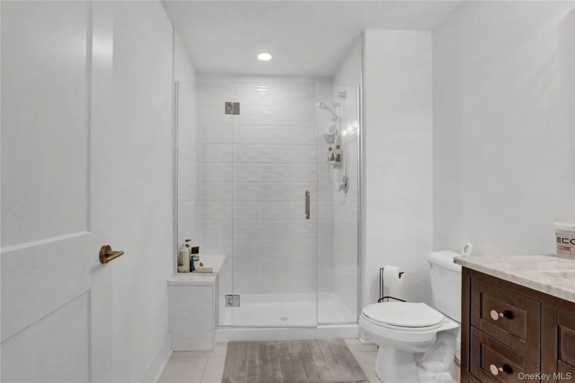 Property Slideshow image 20 of 25 | 704 breton way # 704, Glen Cove, NY, 11542