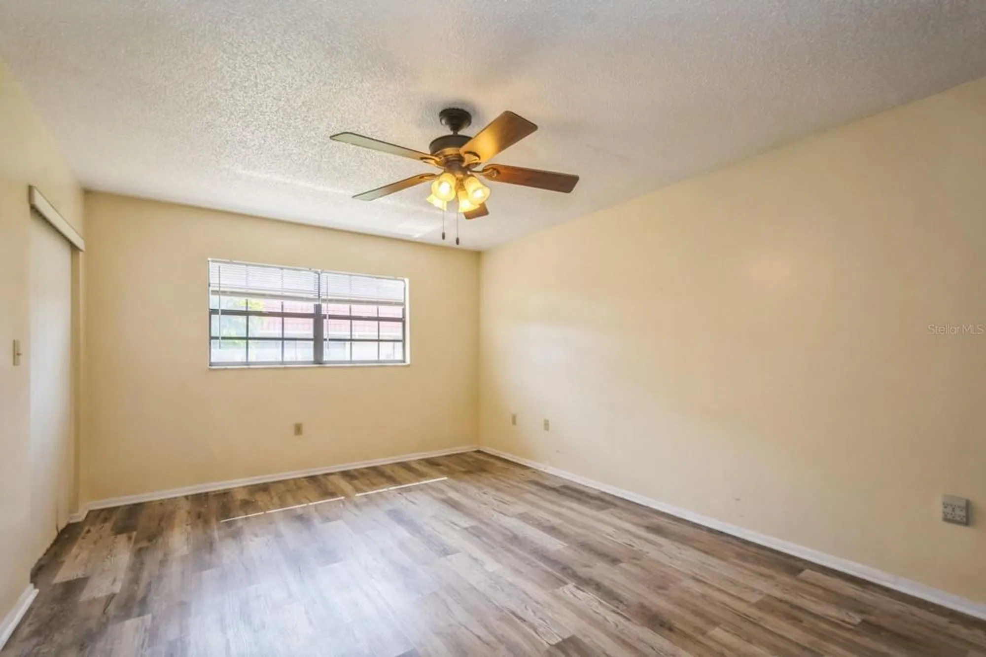 Property Slideshow image 11 of 35 | 19029 us highway 19 n apt 24c, Clearwater, FL, 33764