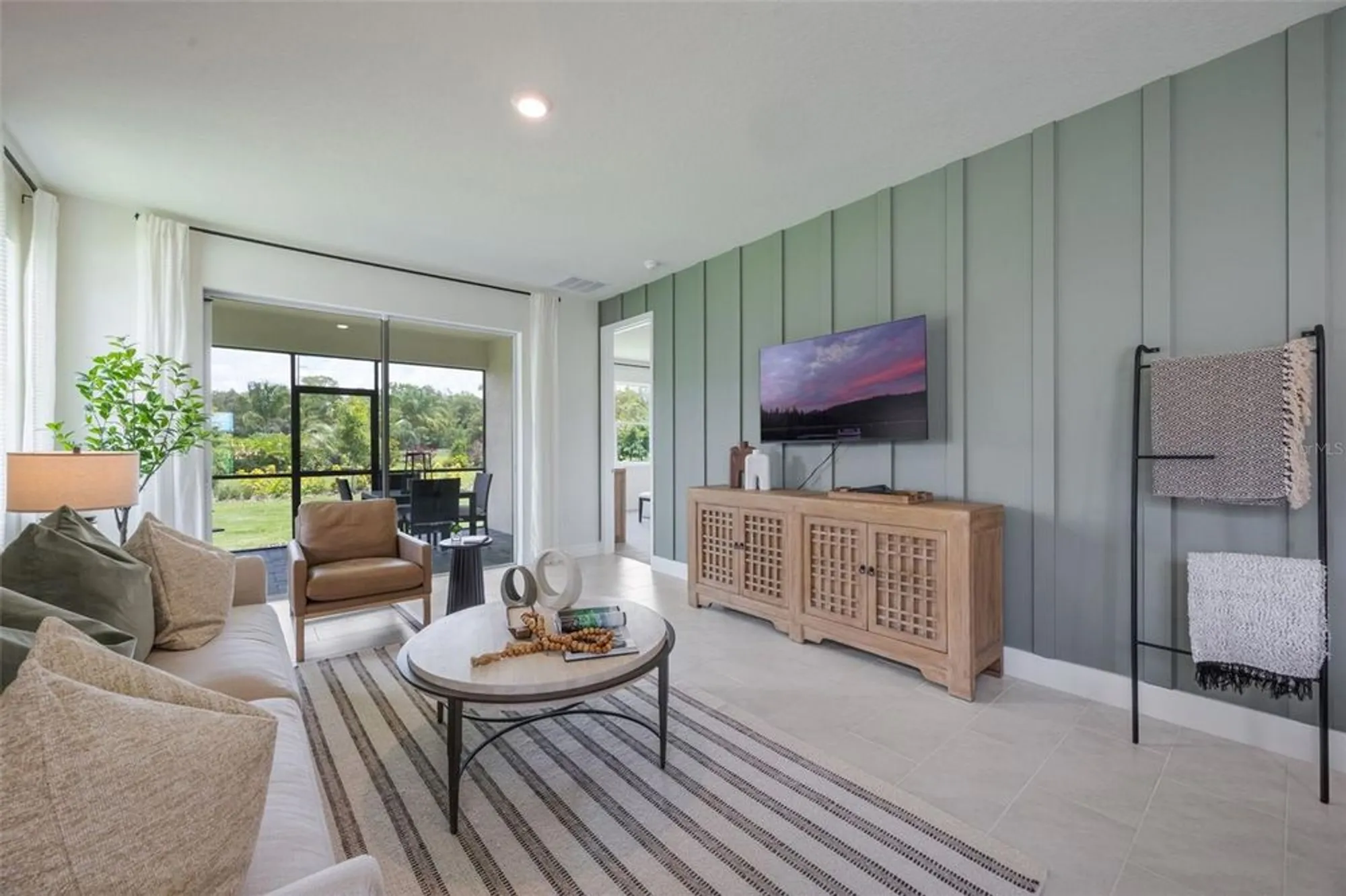 Property Slideshow image 23 of 37 | 3973 kennebunk loop, Mount Dora, FL, 32757