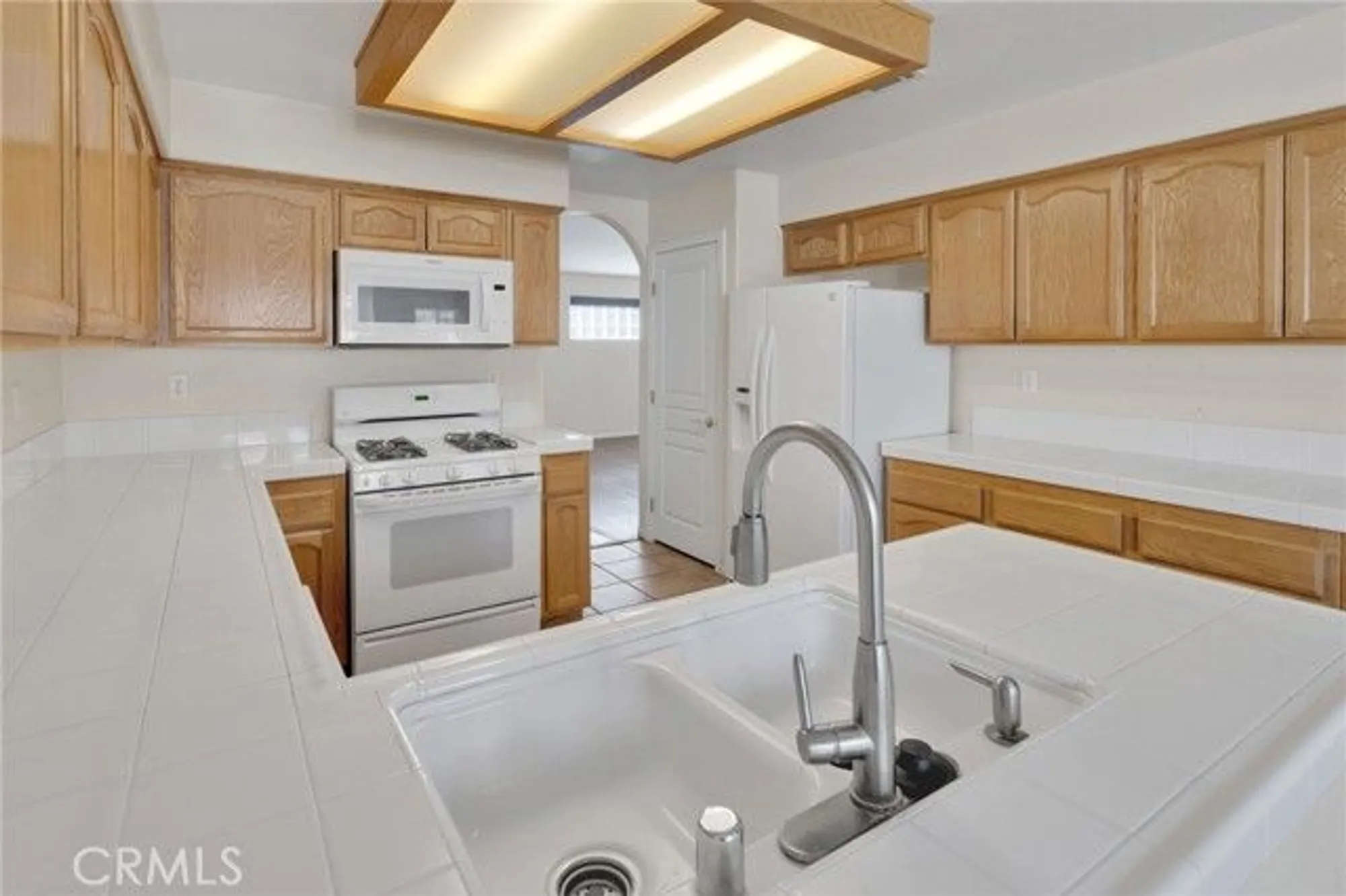 Property Slideshow image 16 of 28 | 11236 bunker cir, Apple Valley, CA, 92308