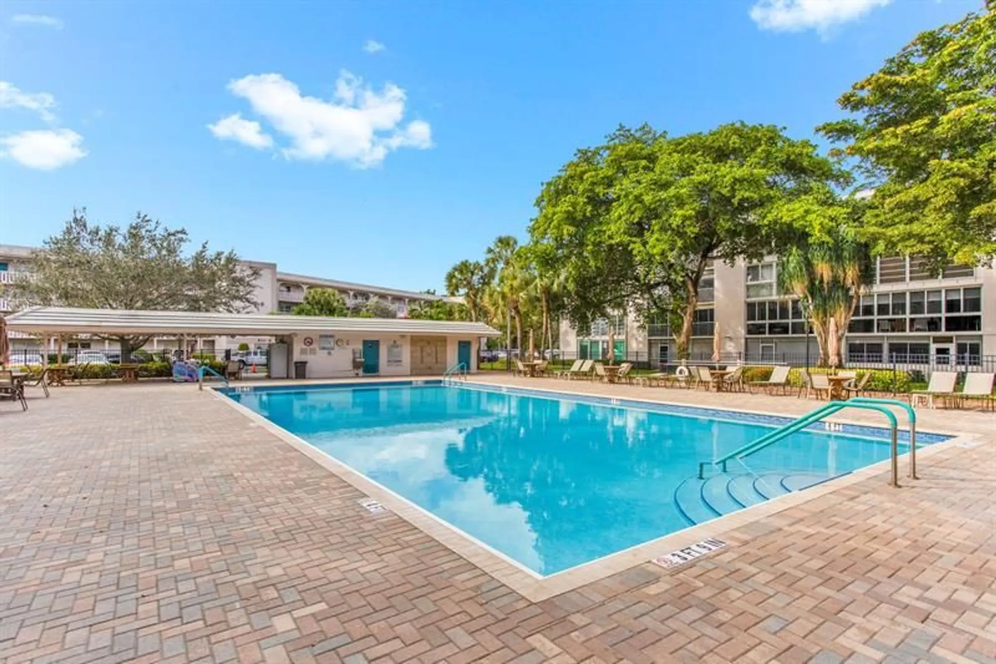 Property Slideshow image 31 of 31 | 2006 granada dr n2, Coconut Creek, FL, 33066