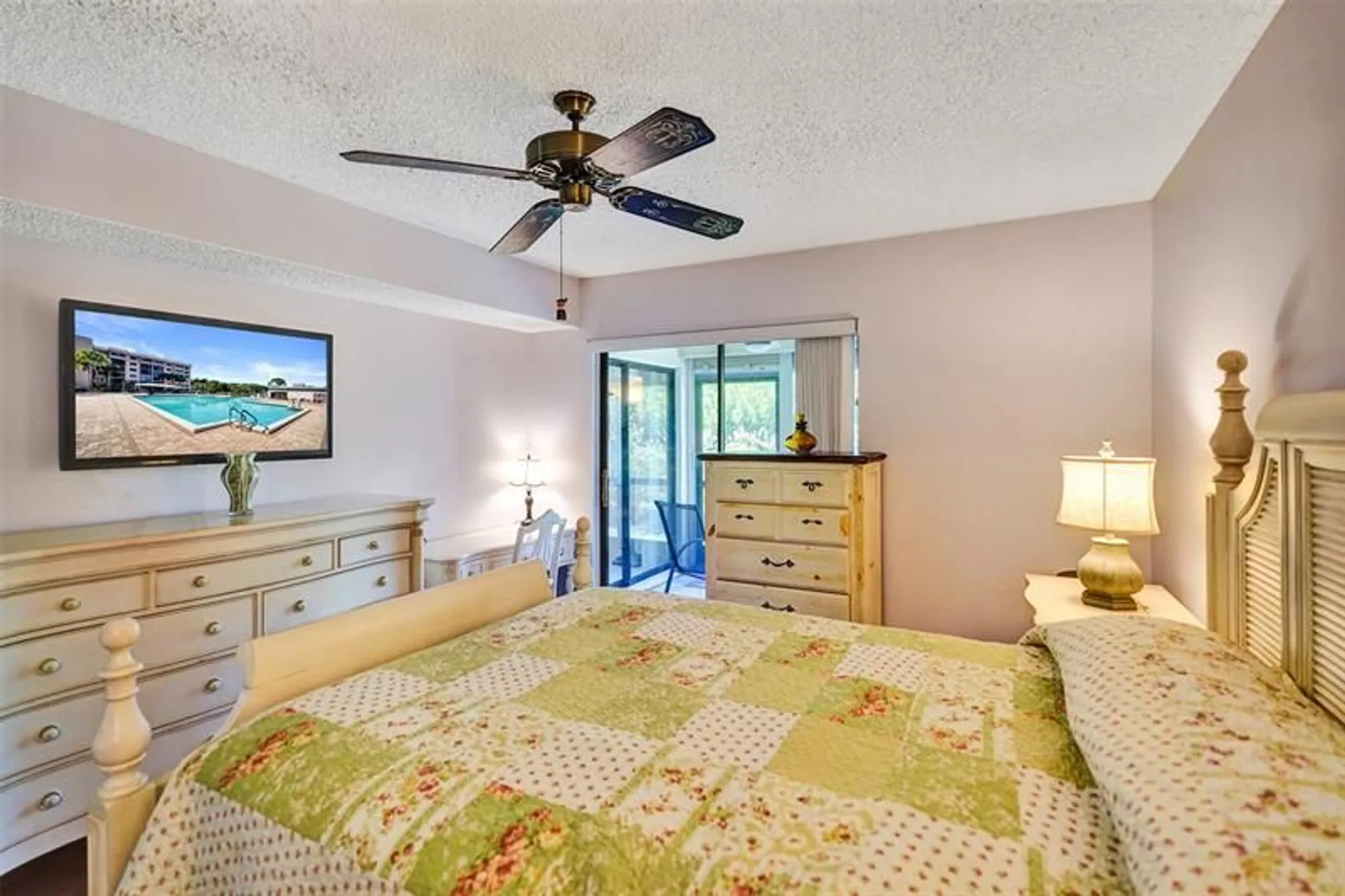 Property Slideshow image 48 of 78 | 7689 tahiti ln apt 104, Lake Worth, FL, 33467