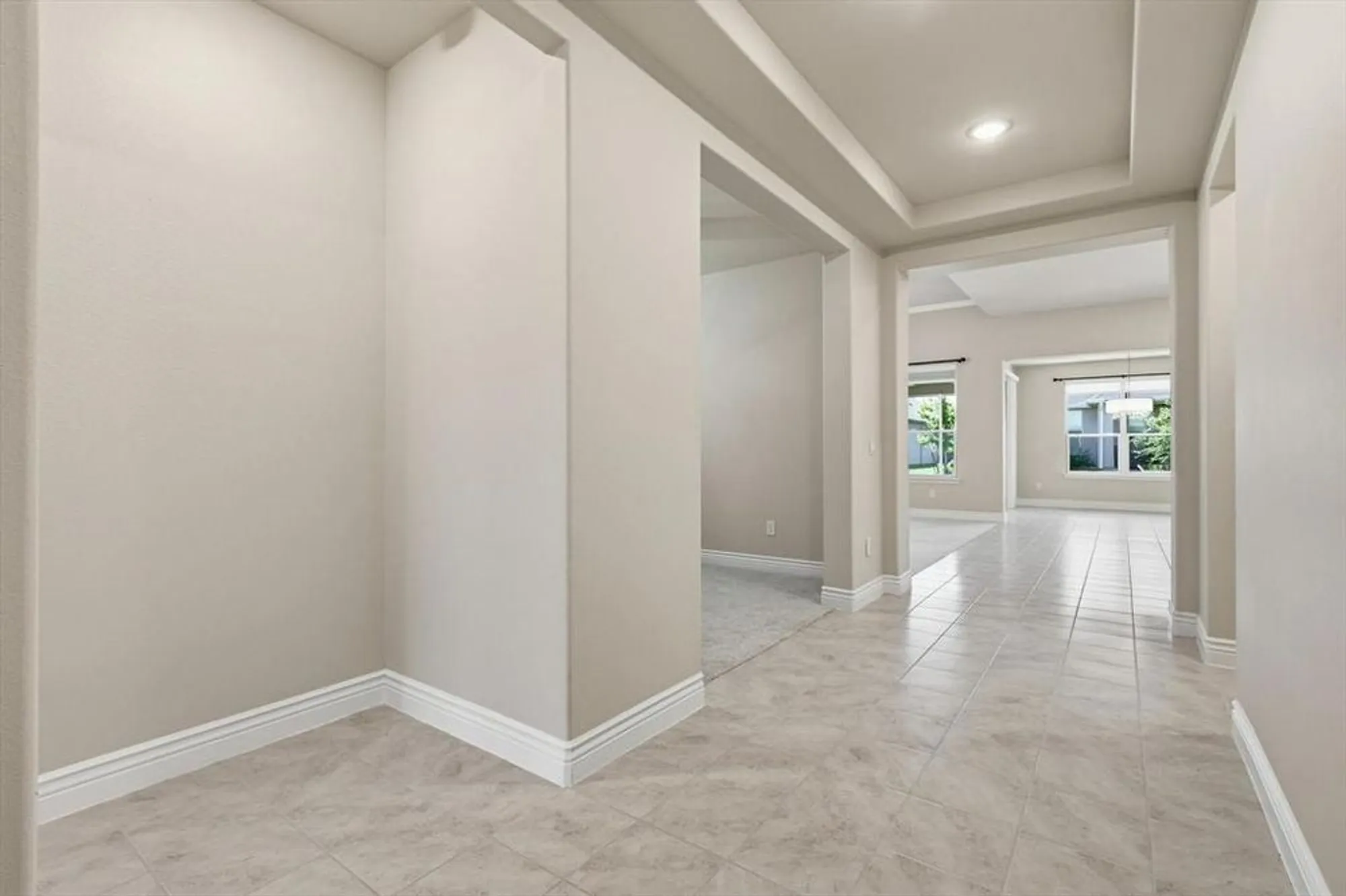 Property Slideshow image 4 of 37 | 9513 windwood ln, Denton, TX, 76207