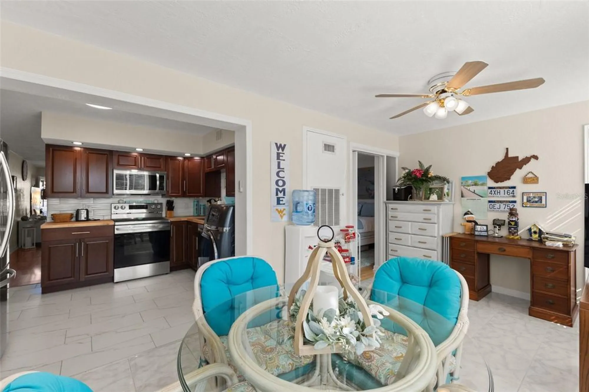 Property Slideshow image 17 of 35 | 2461 canadian way 27, Clearwater, FL, 33763