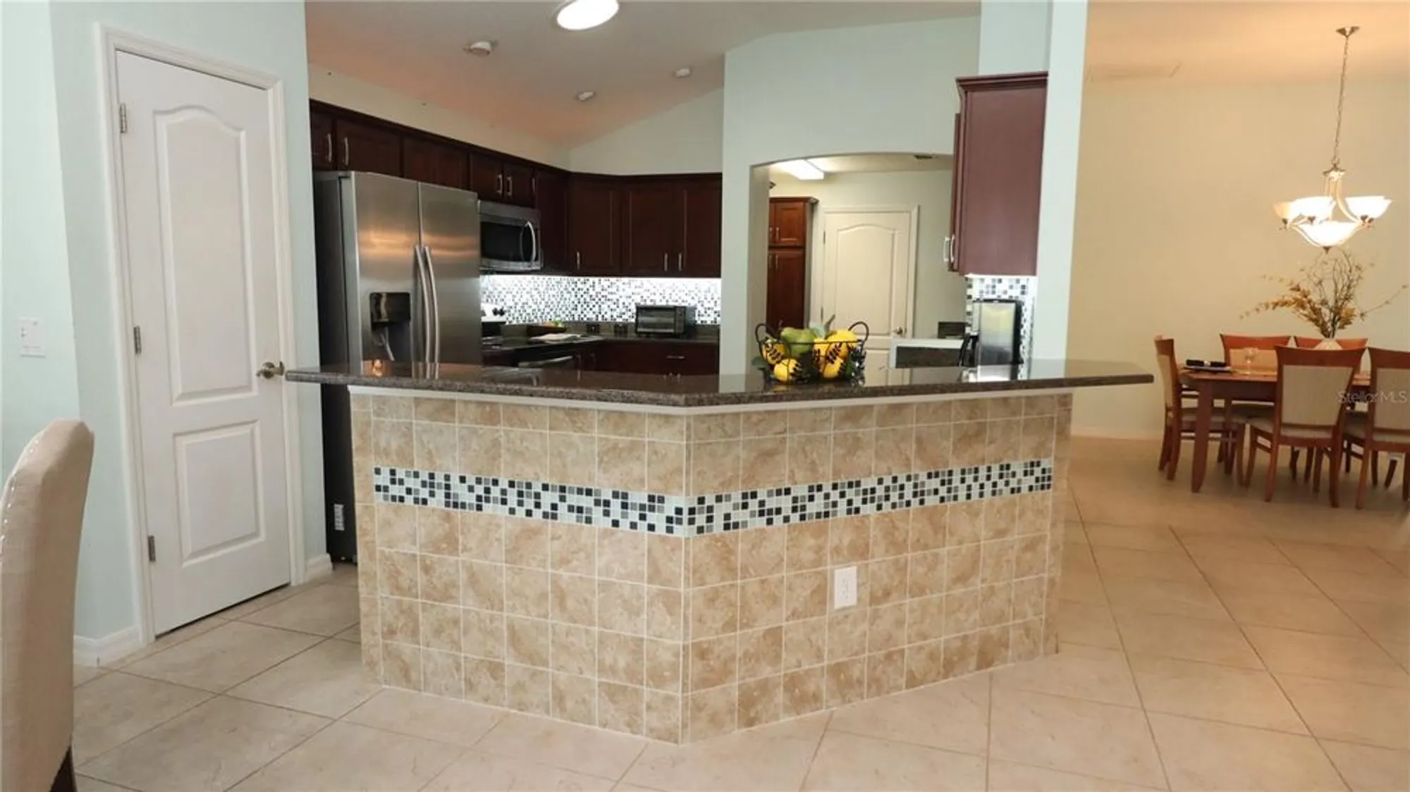 Property Slideshow image 15 of 60 | 1988 dove hollow run, The Villages, FL, 32162