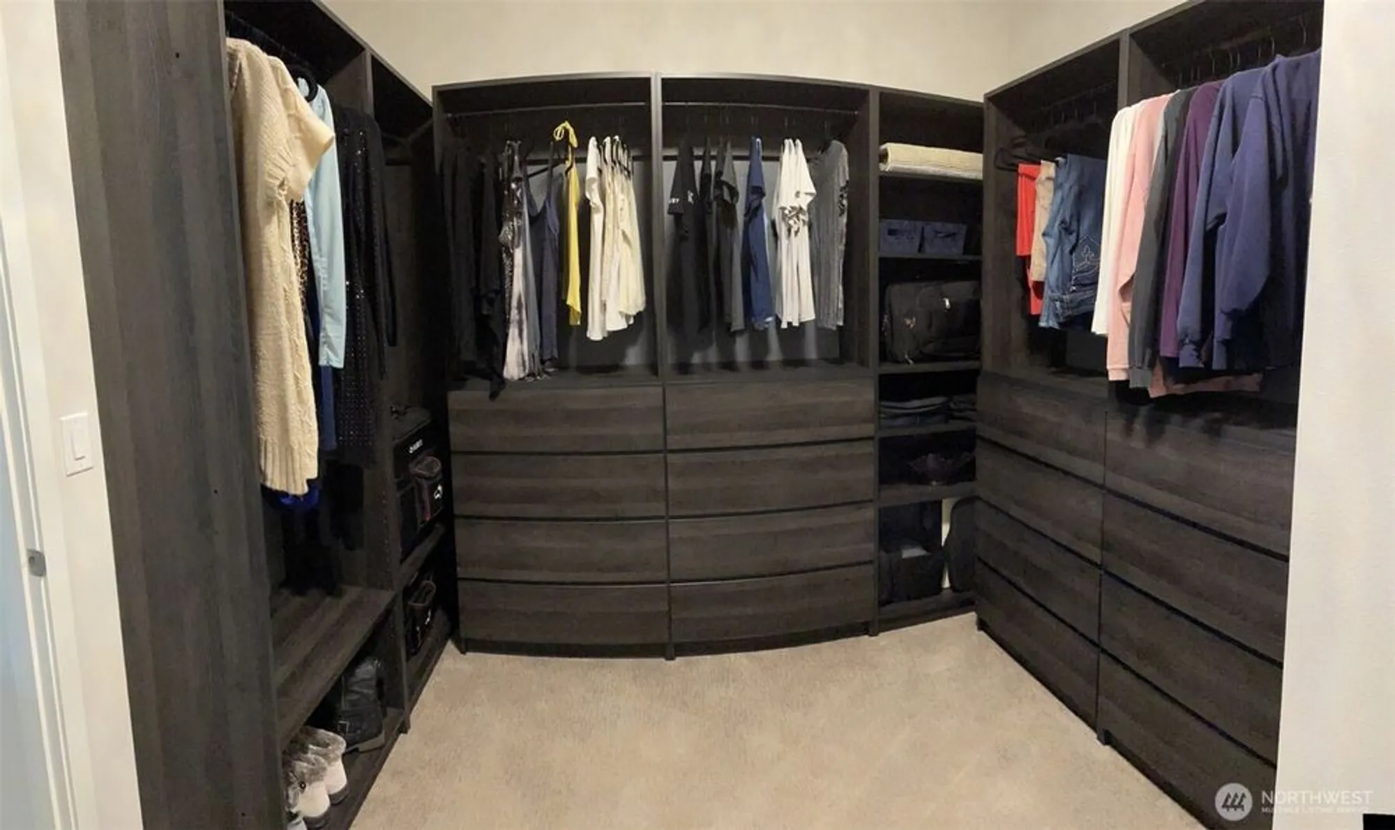 Property Slideshow image 11 of 20 | 5311 waldron dr, Lacey, WA, 98516