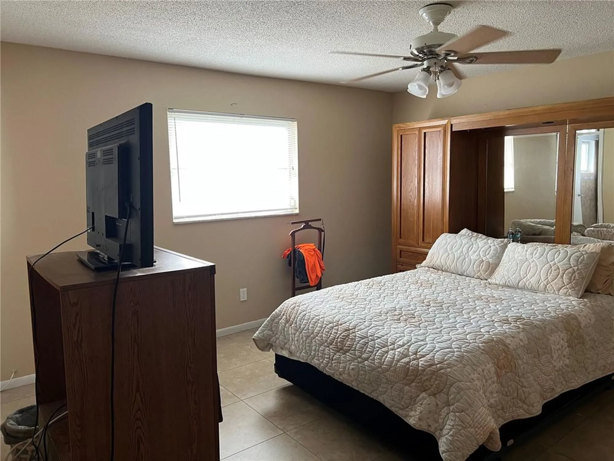 Property Slideshow image 11 of 15 | 4370 94th ter, Pinellas Park, FL, 33782