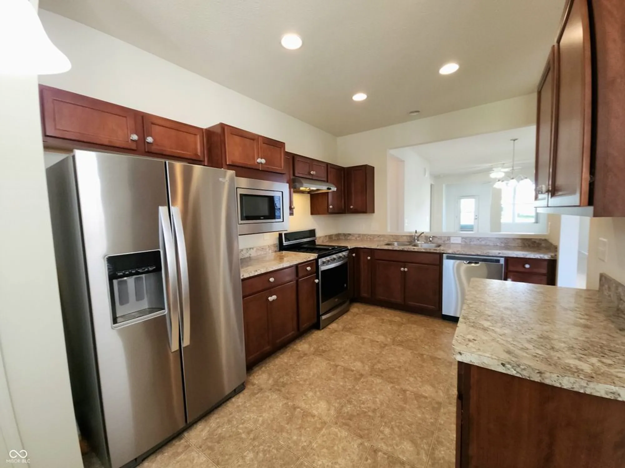 Property Slideshow image 12 of 56 | 4889 lilium dr, Plainfield, IN, 46168