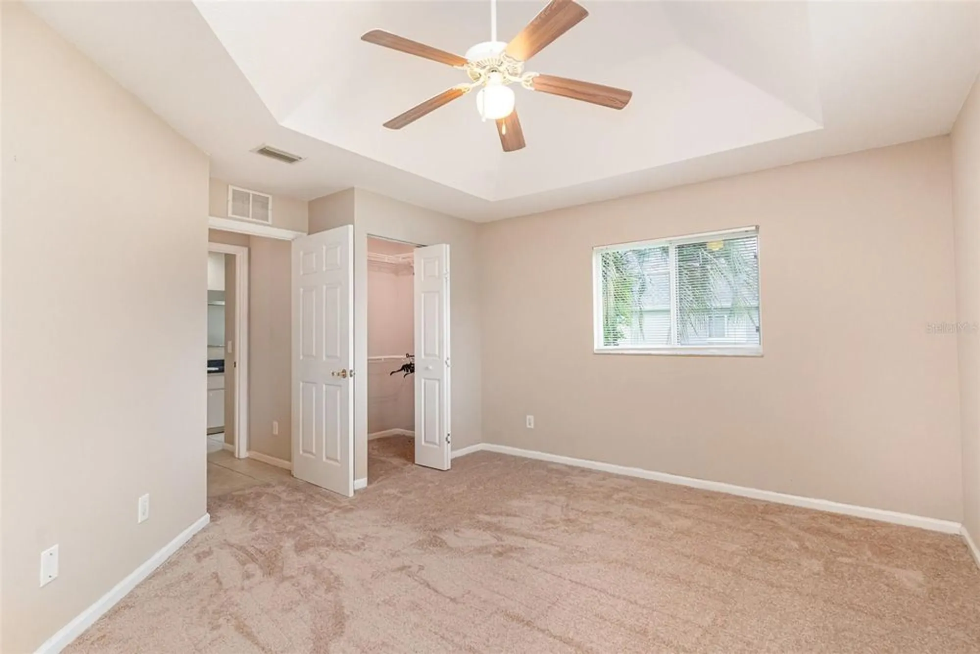 Property Slideshow image 17 of 26 | 5519 nw 25th loop, Ocala, FL, 34482