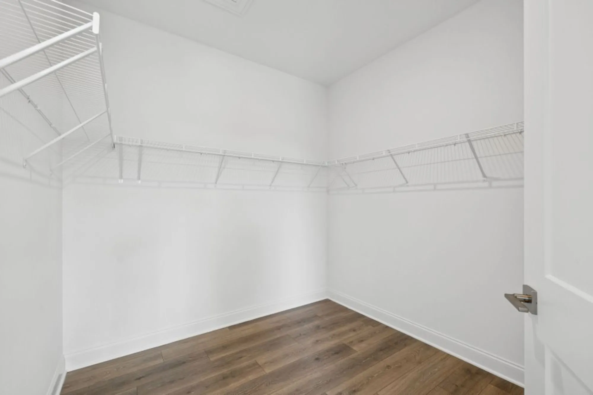 Property Slideshow image 19 of 69 | 504 restoration dr, Smyrna, TN, 37167