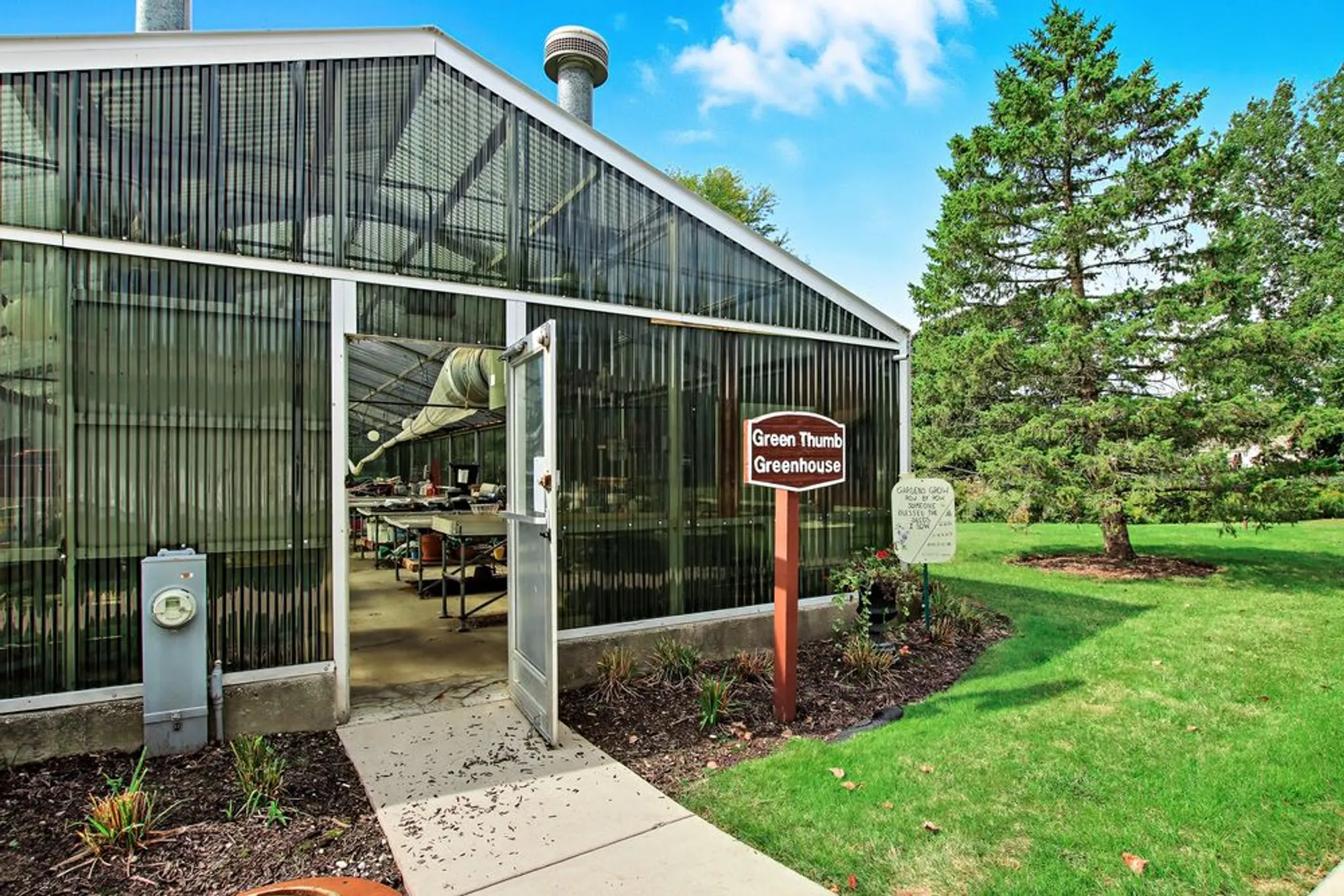 Property Slideshow image 17 of 26 | 7314 chevy chase ct, Fox Lake, IL, 60020