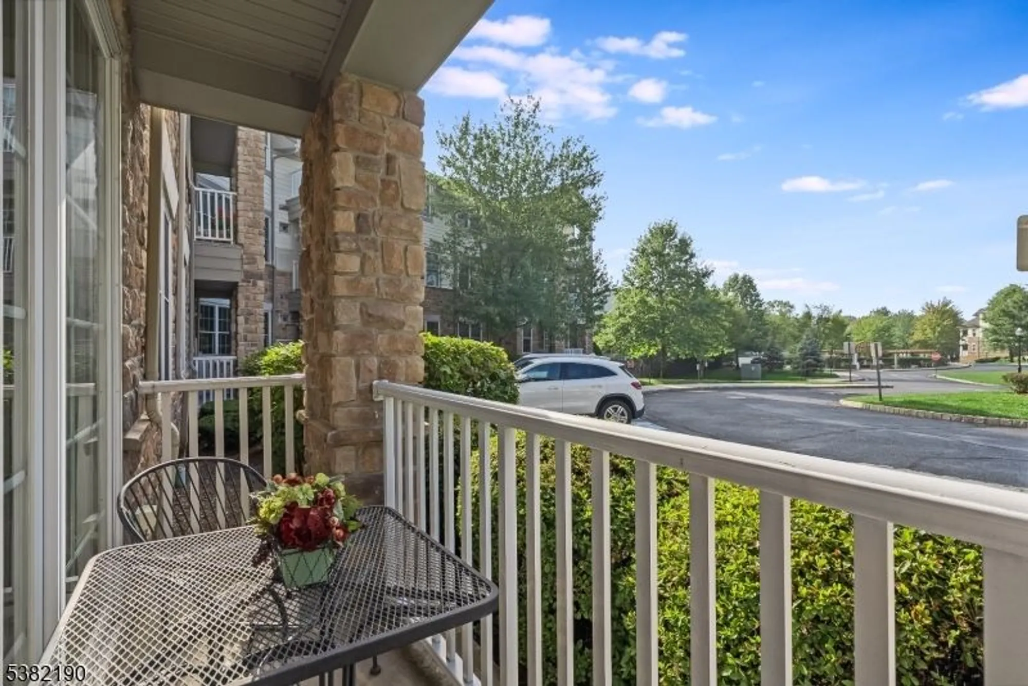 Property Slideshow image 11 of 31 | 354 victoria dr, Bridgewater, NJ, 08807