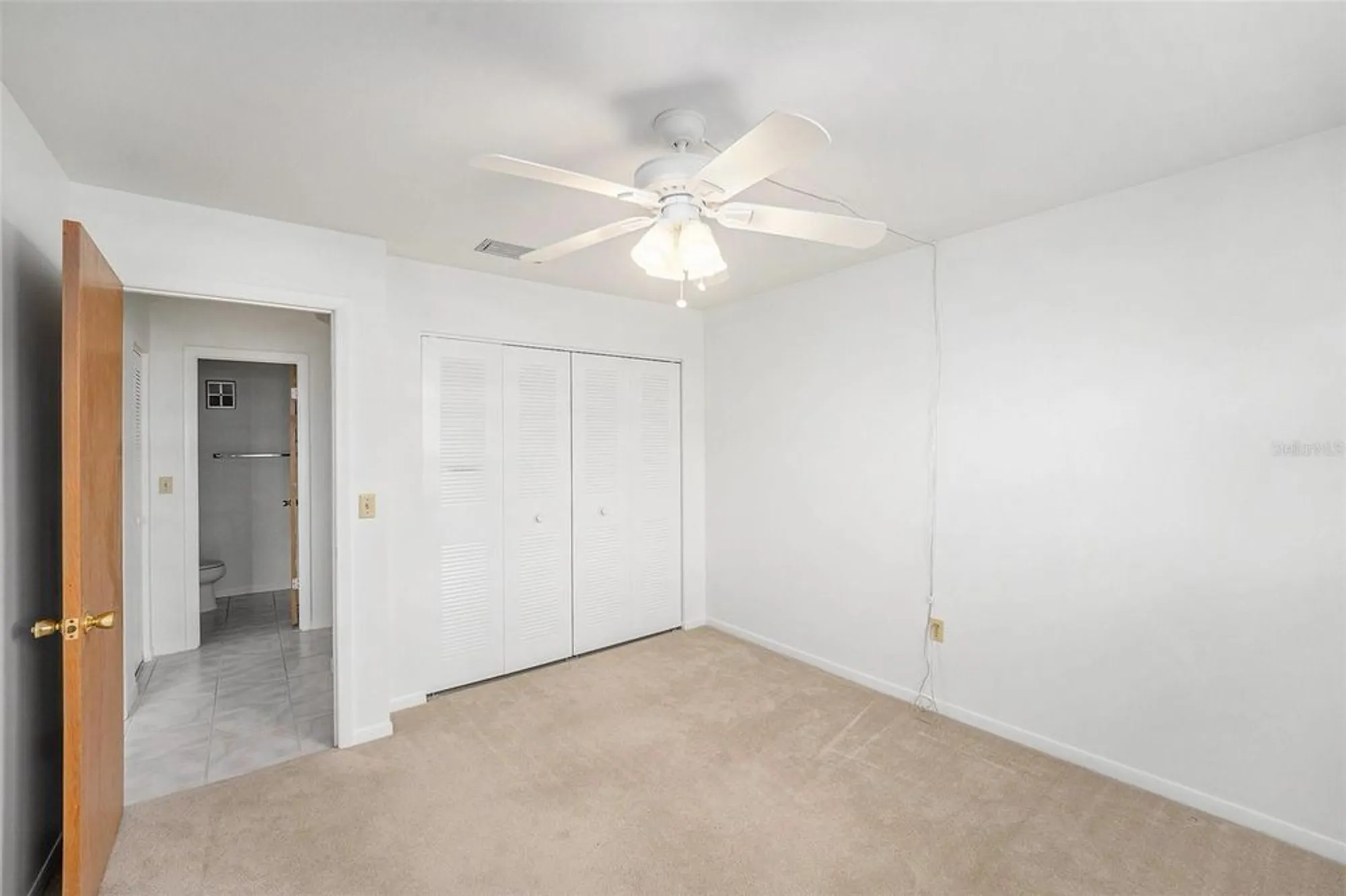 Property Slideshow image 27 of 37 | 5623 80th st n unit 211, St Petersburg, FL, 33709