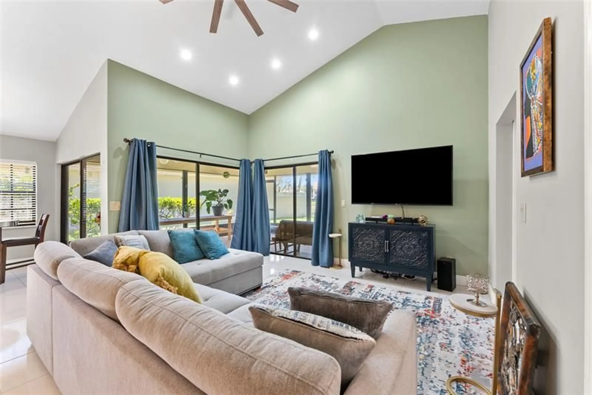 Property Slideshow image 7 of 48 | 6803 bitterbush pl, Boynton Beach, FL, 33472