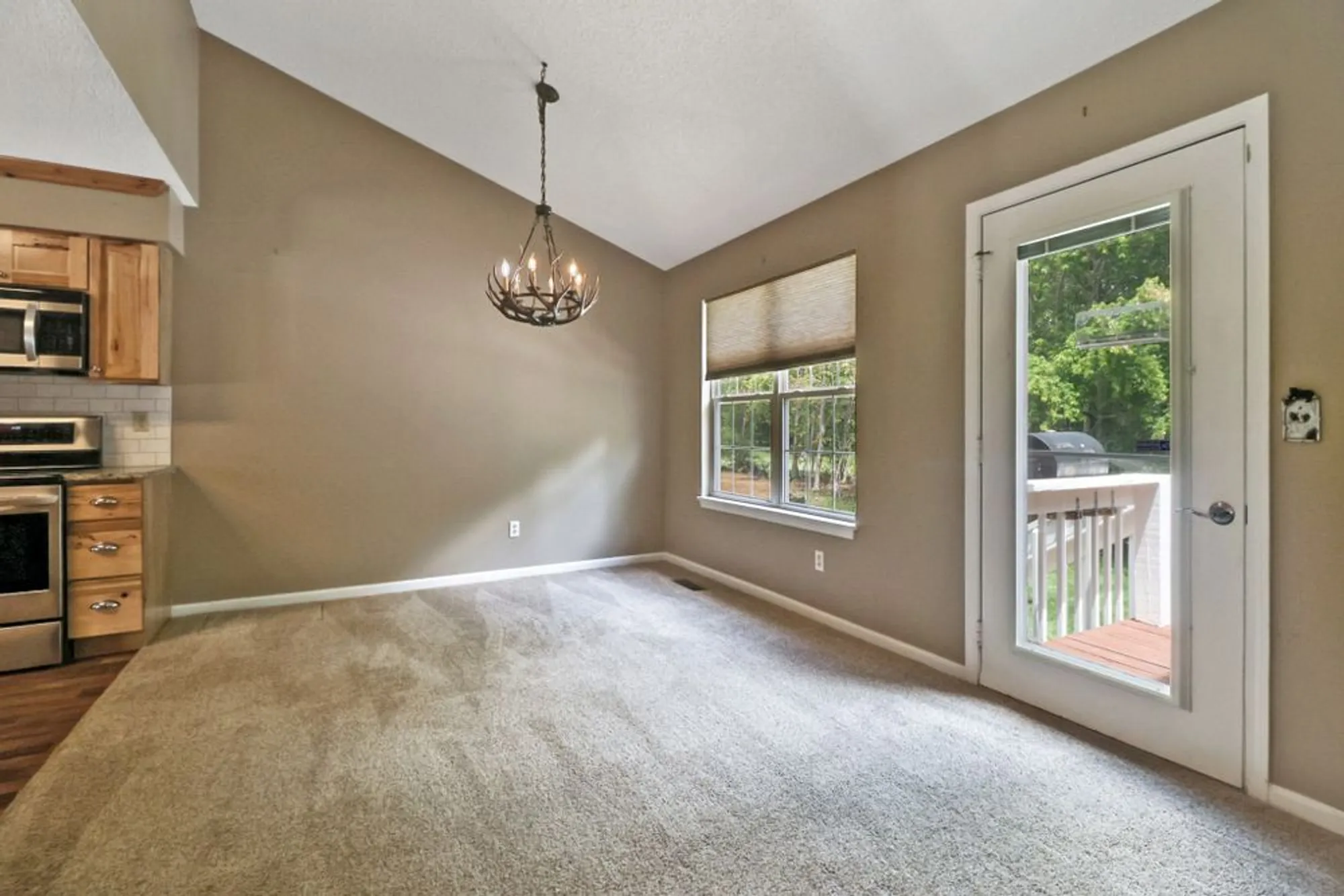 Property Slideshow image 9 of 33 | 104 minetta dr, Crossville, TN, 38558