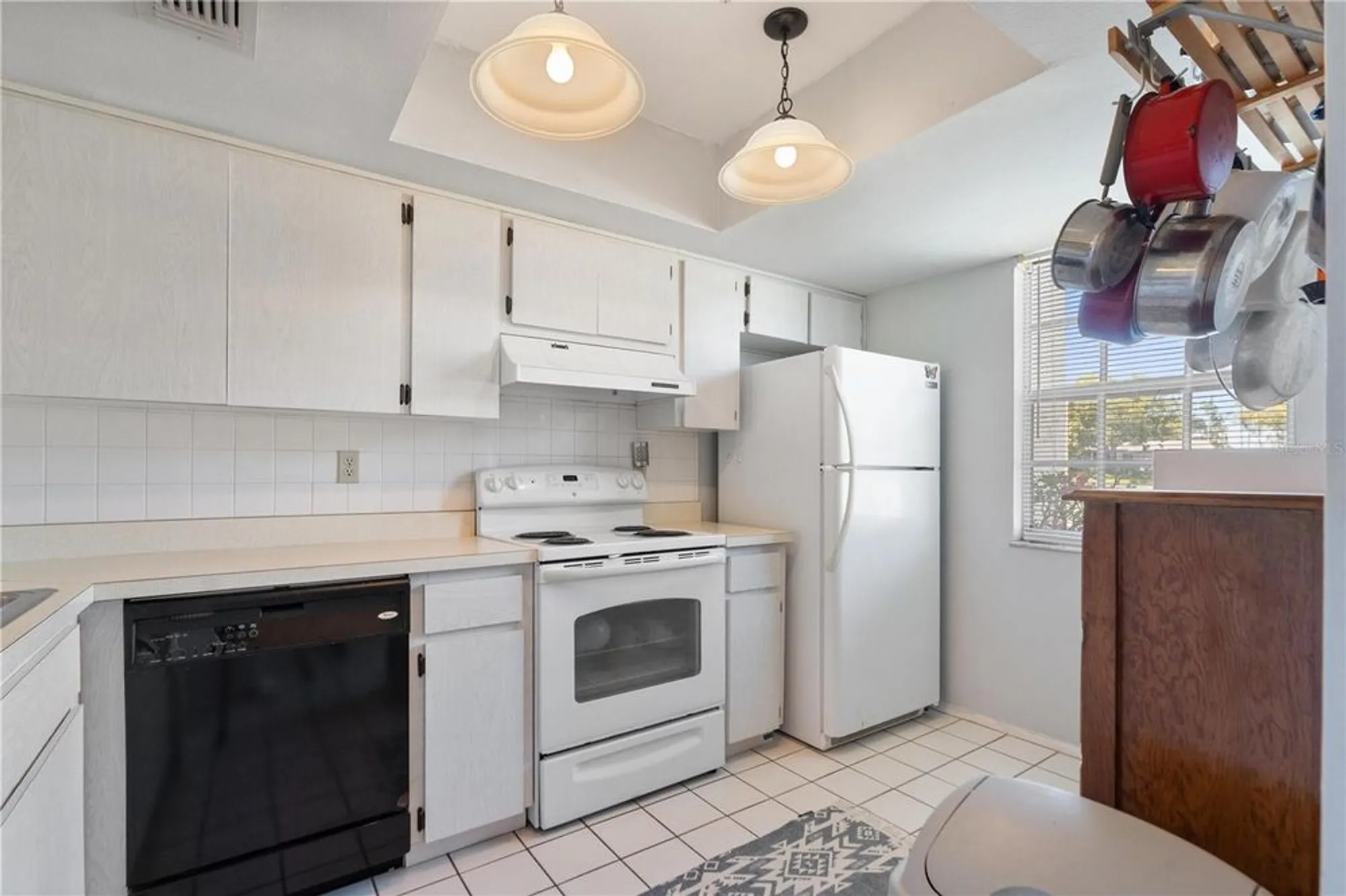 Property Slideshow image 2 of 20 | 11310 carriage hill dr apt 4, Port Richey, FL, 34668