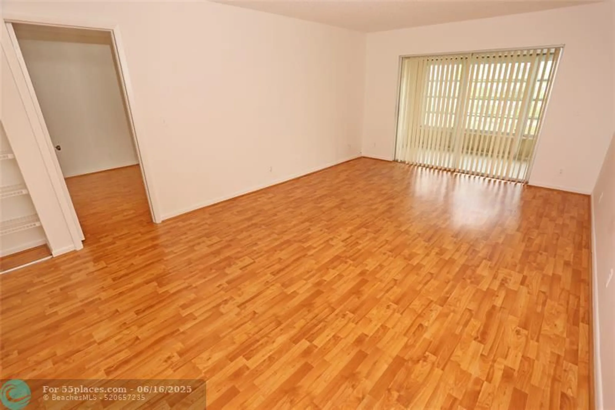 Property Slideshow image 9 of 30 | 6700 royal palm blvd apt 309, Margate, FL, 33063
