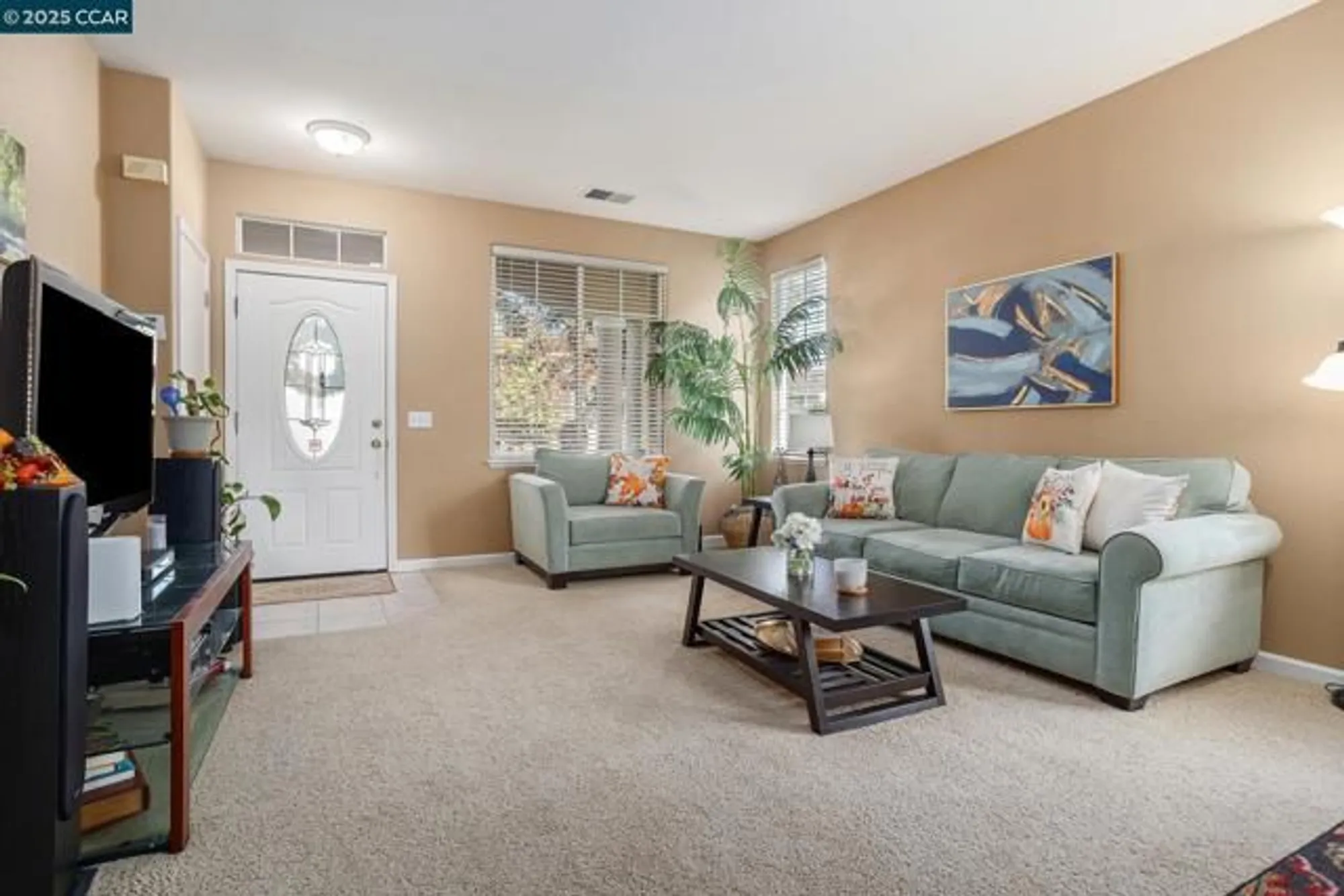 Property Slideshow image 5 of 29 | 2030 kent dr, Brentwood, CA, 94513