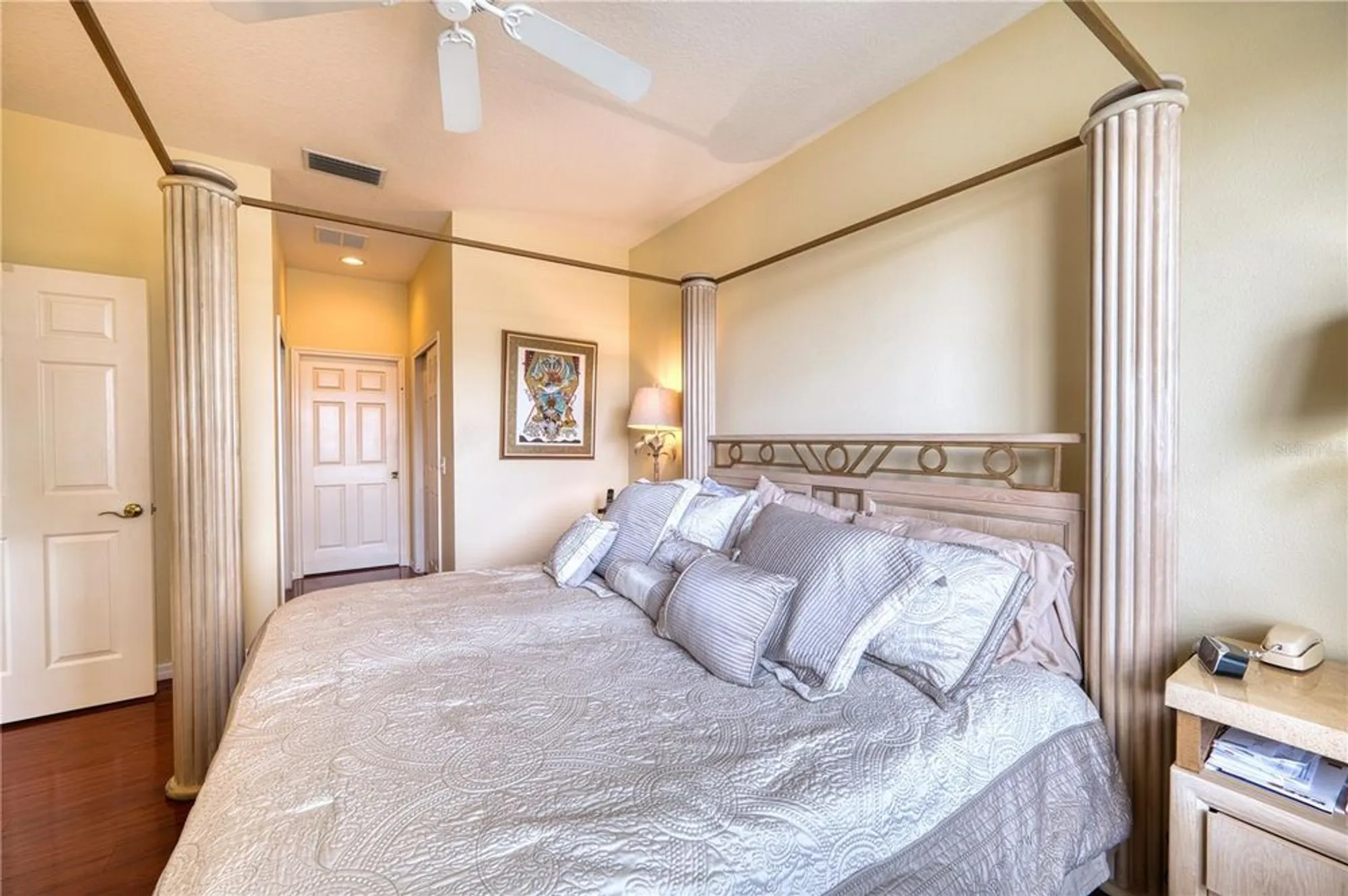 Property Slideshow image 23 of 39 | 8014 victoria falls cir, Sarasota, FL, 34243