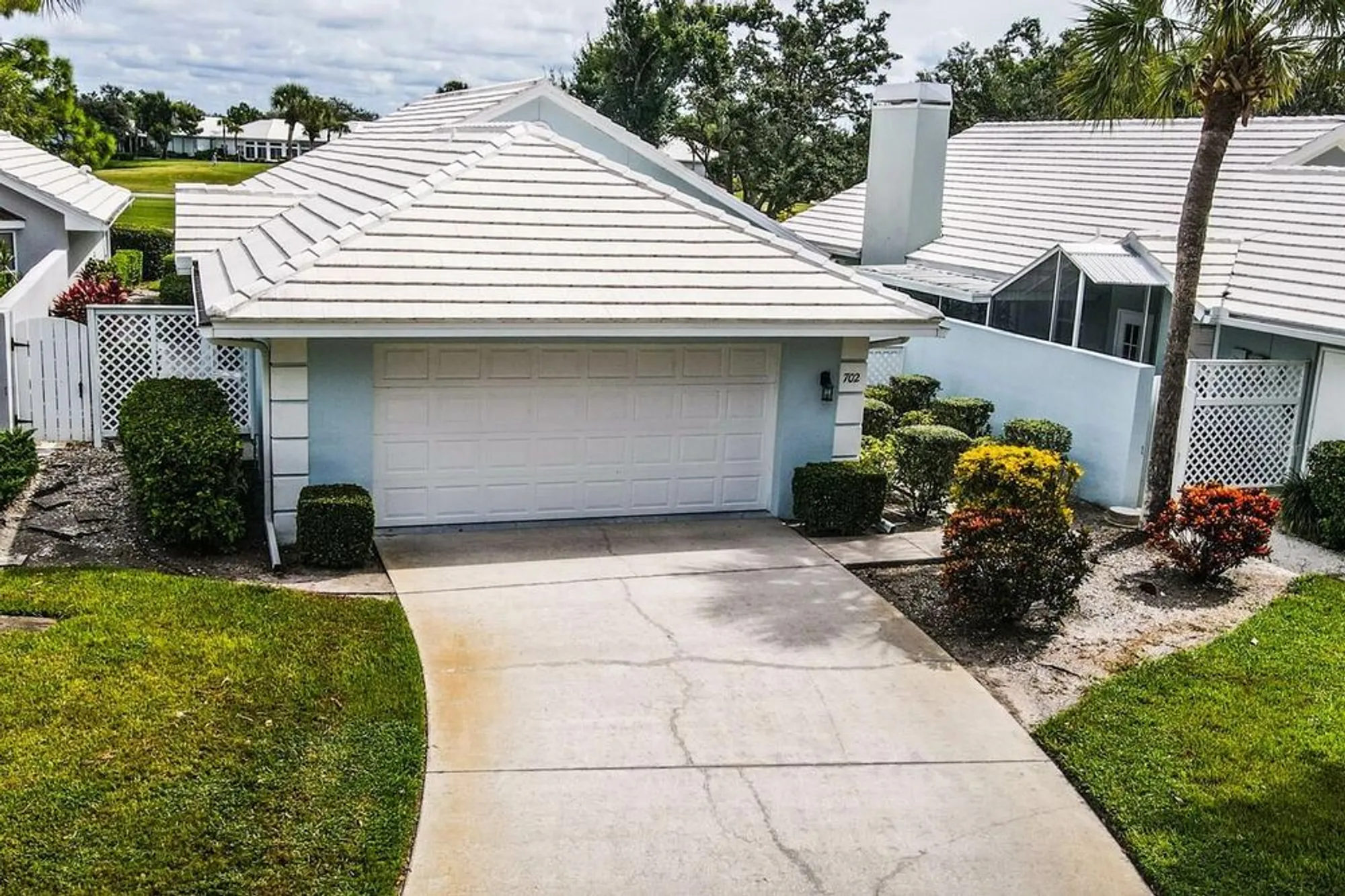 Property Slideshow image 36 of 65 | 702 brightside crescent dr 2, Venice, FL, 34293