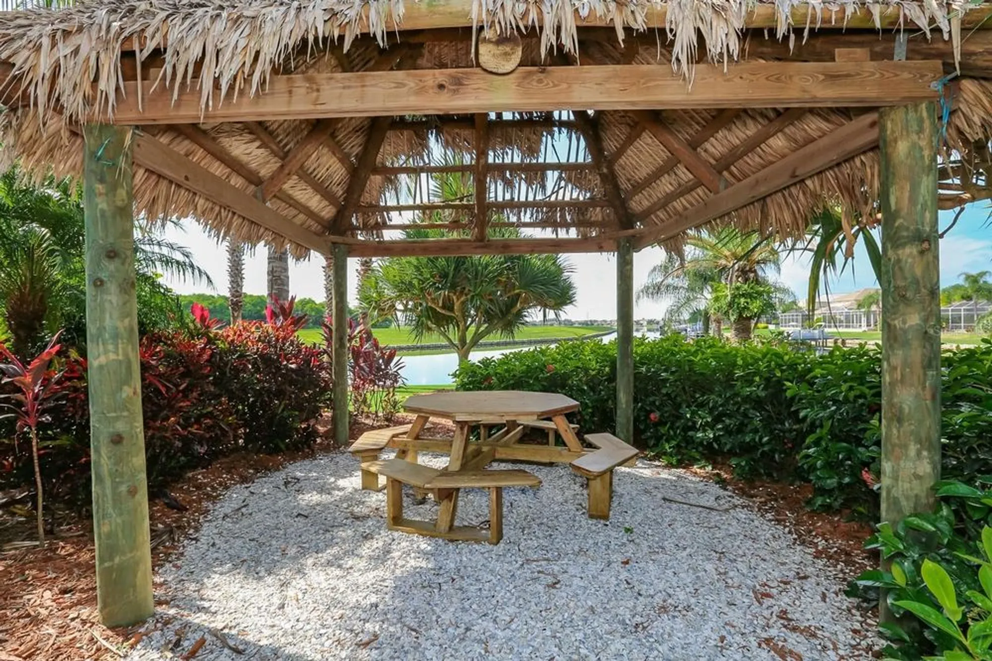Property Slideshow image 52 of 57 | 203 oceania ct, Apollo Beach, FL, 33572