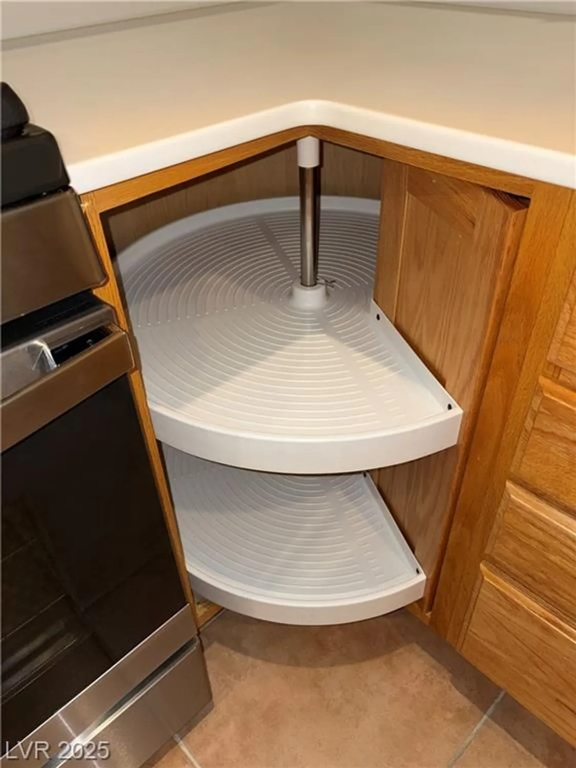 Property Slideshow image 5 of 51 | 2484 galaxy cluster st, Henderson, NV, 89044