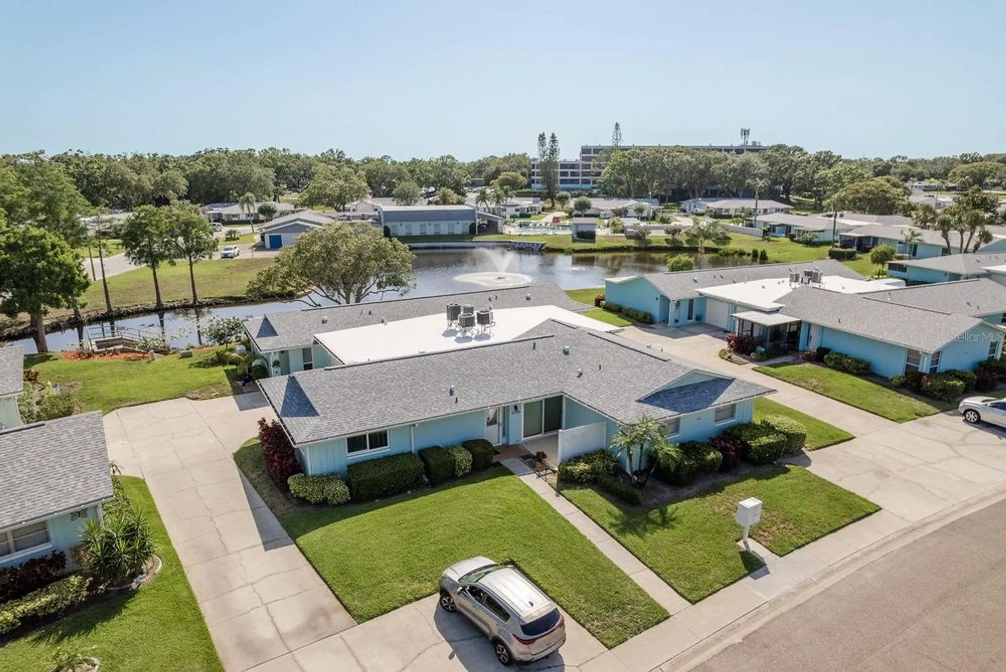 Property Slideshow image 31 of 55 | 2738 sherbrooke ln c, Palm Harbor, FL, 34684