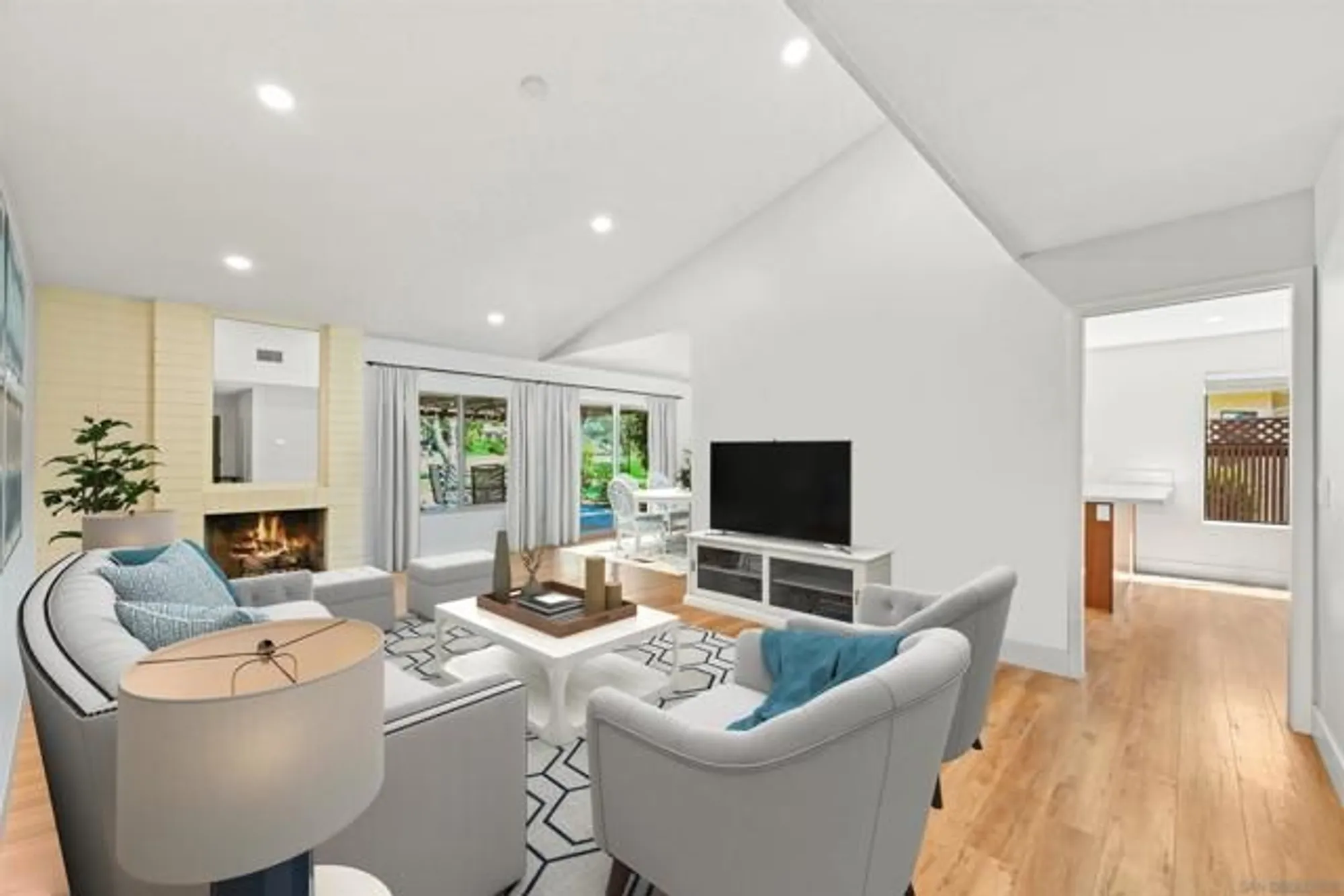 Property Slideshow image 6 of 18 | 12977 camino emparrado, San Diego, CA, 92128