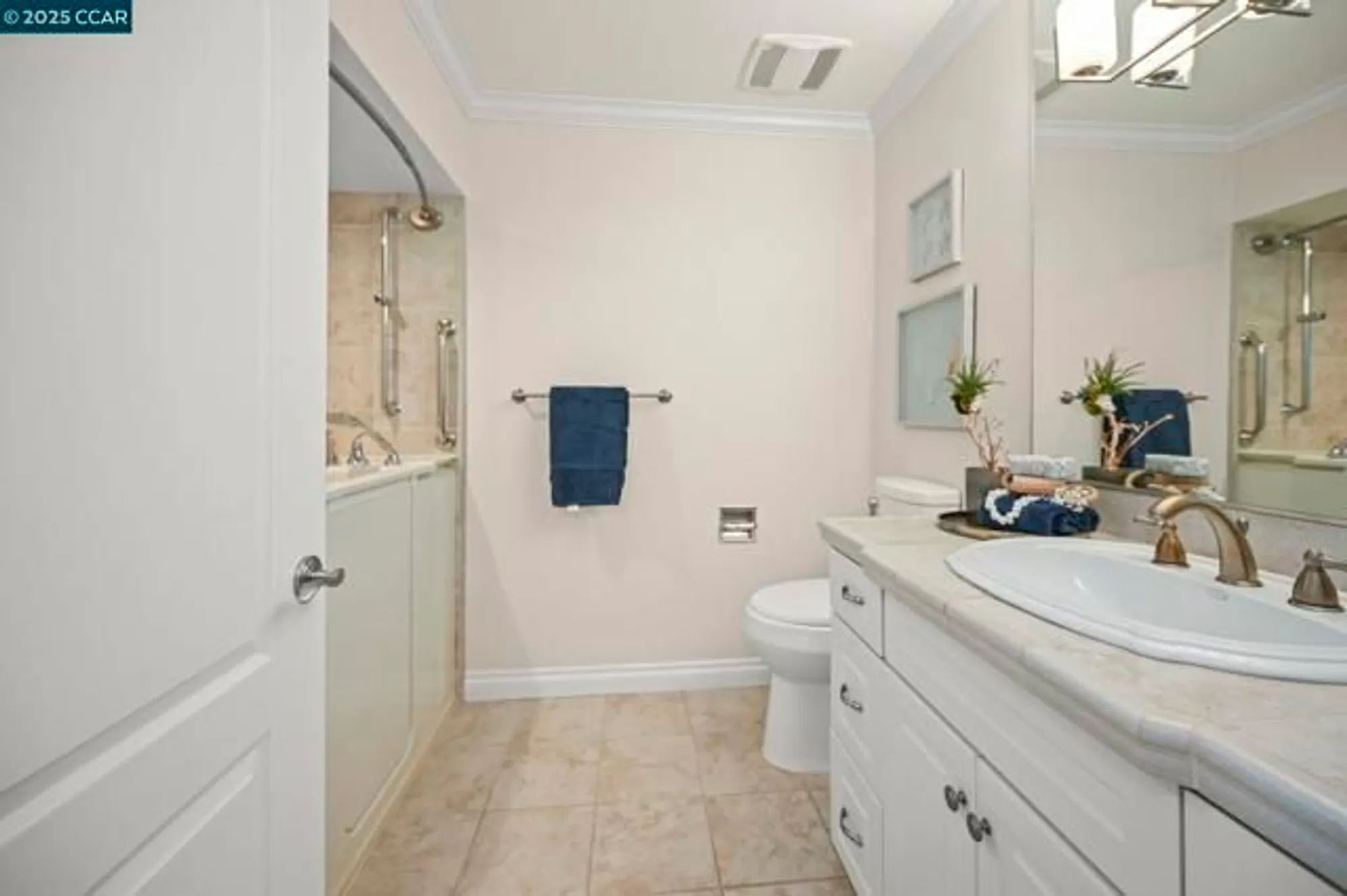 Property Slideshow image 12 of 36 | 2016 golden rain rd 3, Walnut Creek, CA, 94595