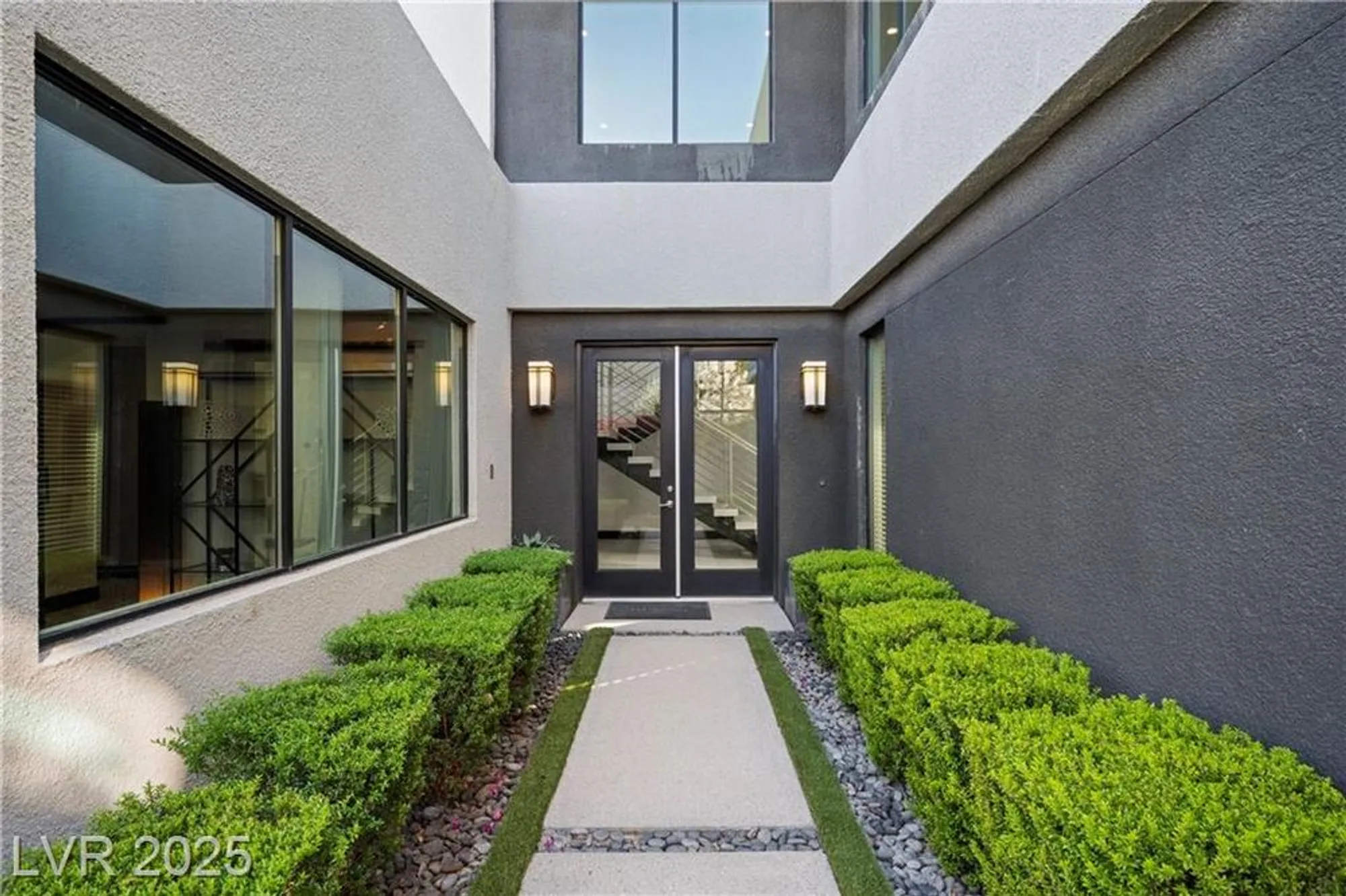 Property Slideshow image 85 of 99 | 5 highland cove ln, Henderson, NV, 89011