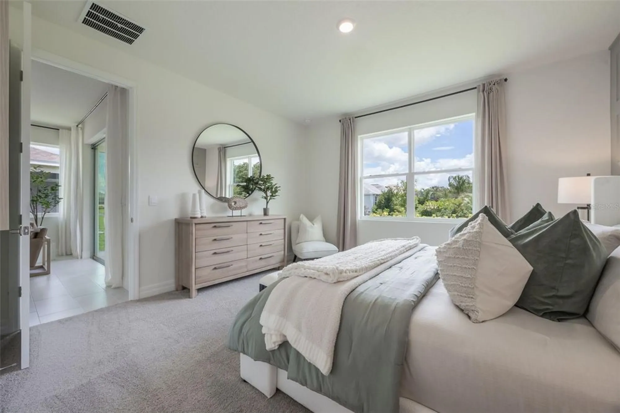 Property Slideshow image 25 of 37 | 3973 kennebunk loop, Mount Dora, FL, 32757