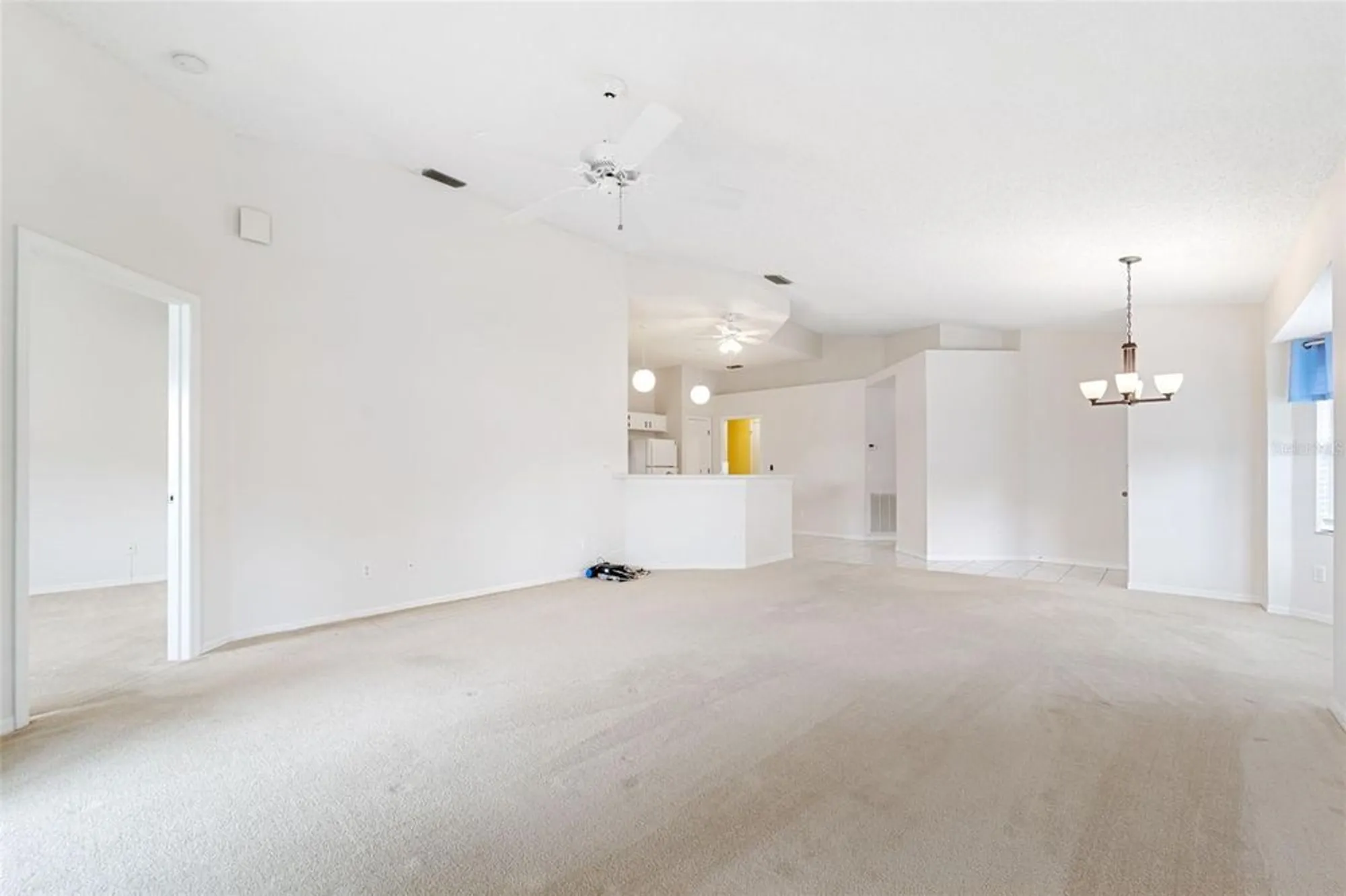 Property Slideshow image 12 of 43 | 2531 new haven cir # 2531, Sun City Center, FL, 33573