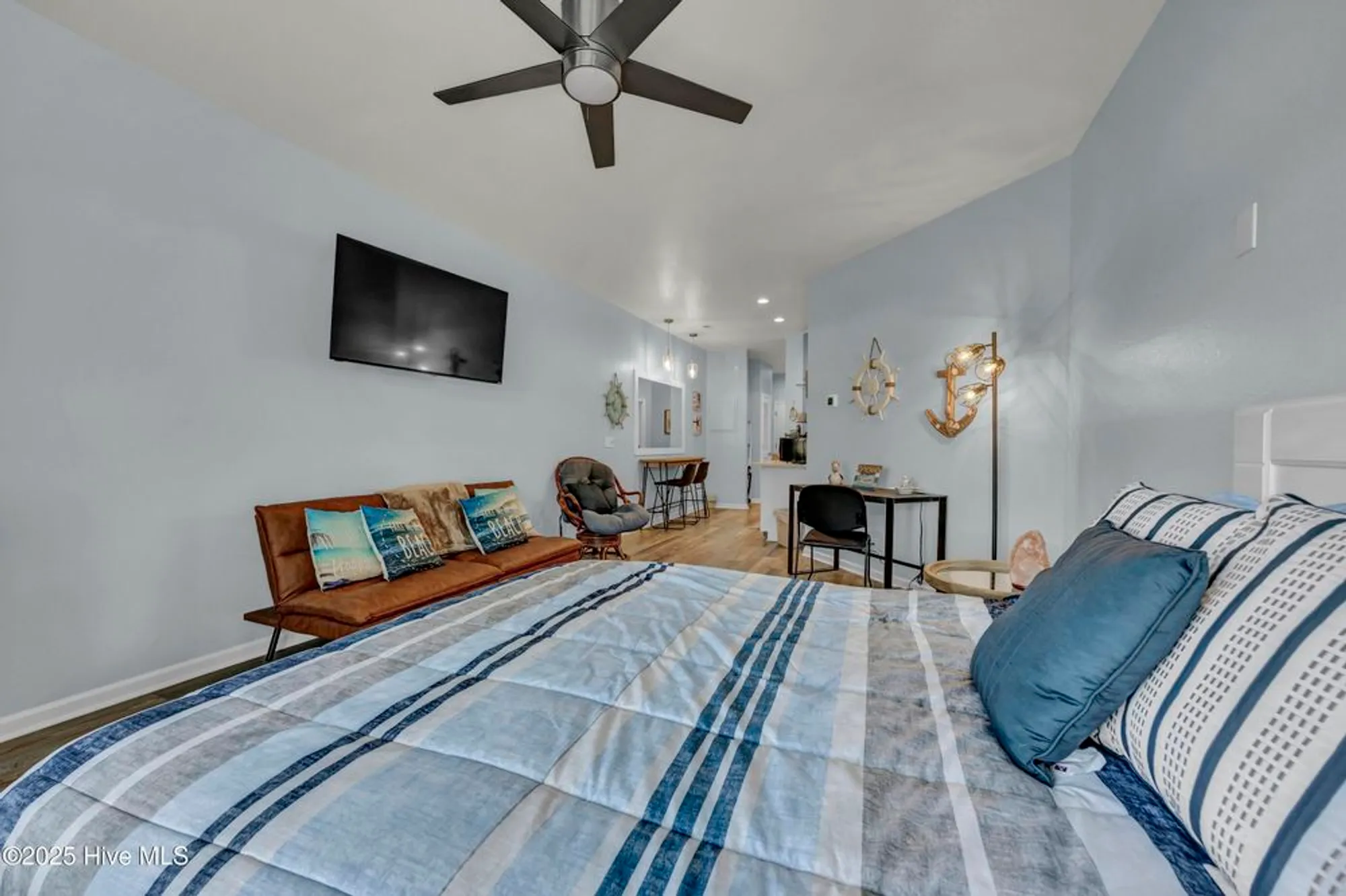 Property Slideshow image 20 of 52 | 213 kings trl 1001, Sunset Beach, NC, 28468